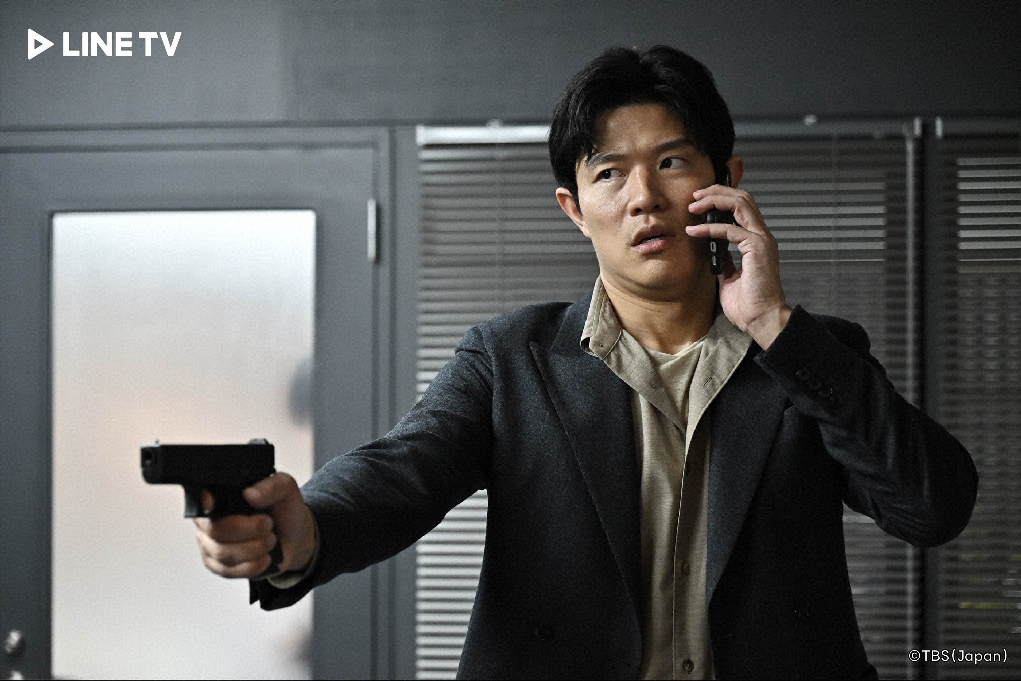 鈴木亮平形容《REBOOT》是一部「全員都在說謊」的作品。(LINE TV提供)