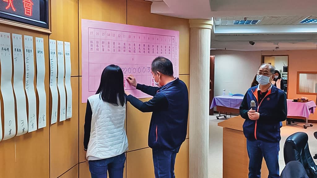 板橋農會2月即將改選理監事,各方勢力最近已展開角力。(讀者提供)