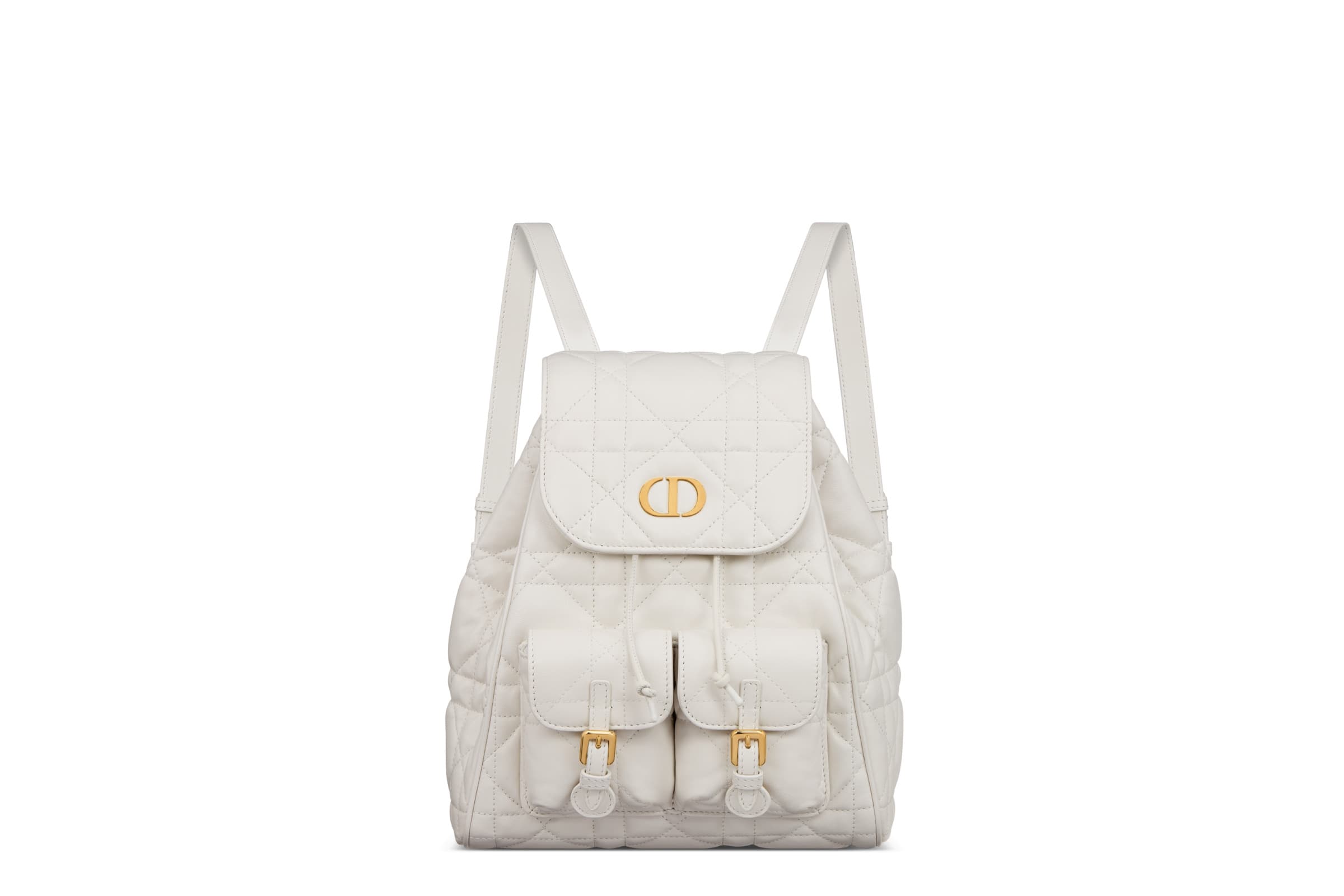 DIOR Caro奶油白色小羊皮大型籐格紋後背包中型款。NT$125,000(迪奧提供)