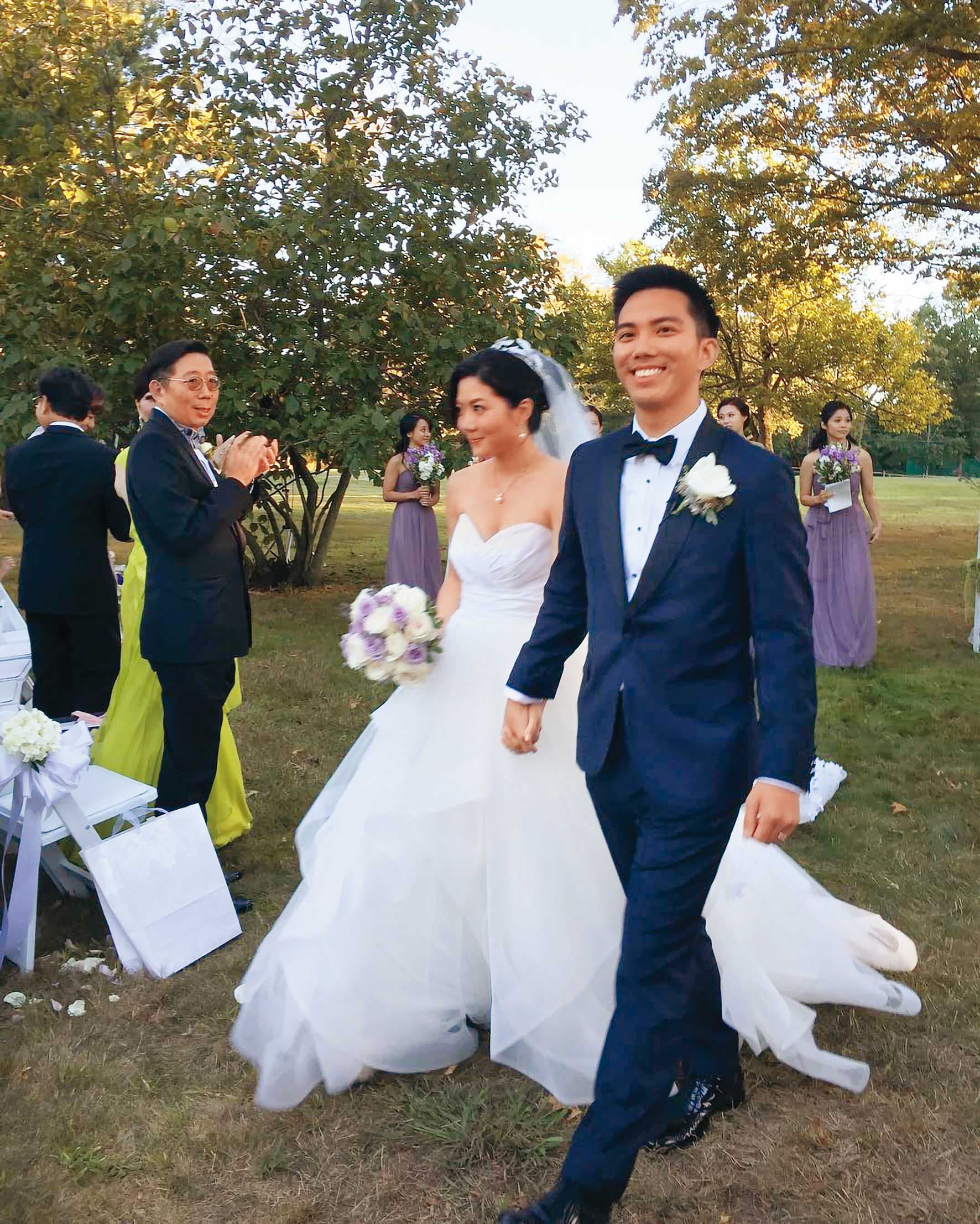 2016年周佳歐與蔡承媛在紐約舉辦婚禮,夫婦倆鶼鰈情深。(翻攝IG)