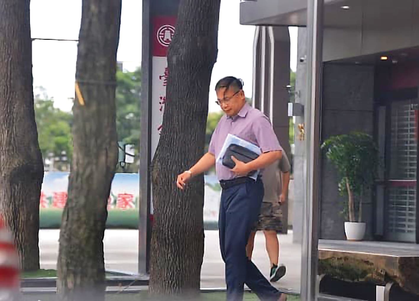 王義川(圖)驚覺遭凱思國際偷拍,去年10月已具狀對黃國昌提告涉違反《國安法》等罪。(翻攝徐巧芯臉書)