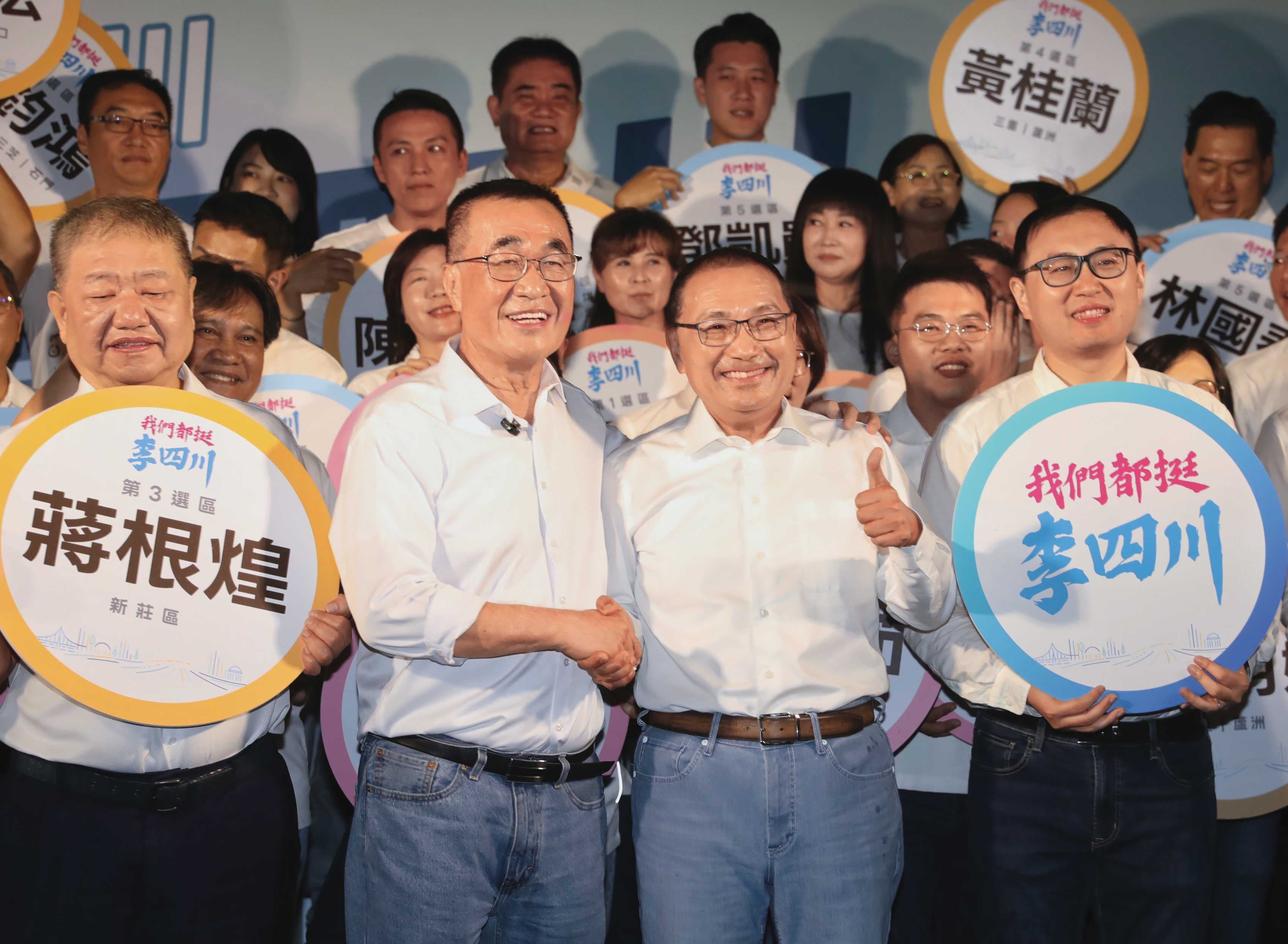 現任新北市長侯友宜2次市長選舉開出高票，但民調顯示，李四川支持度未能完全承接侯的政治資產。（鏡報林煒凱）