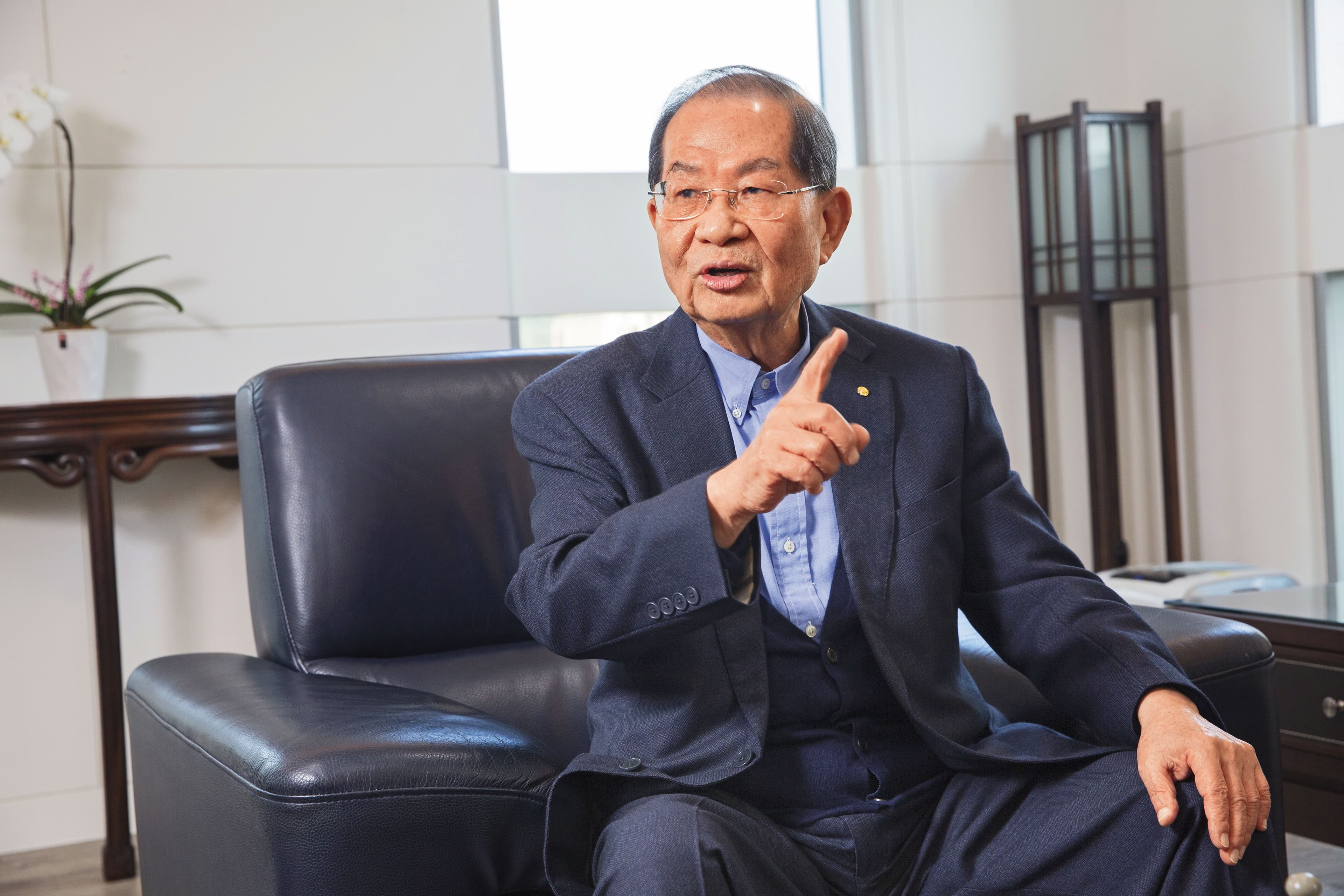 陳勝宏橫跨營建與金融體系,直言錯誤打房政策恐傷及全民。