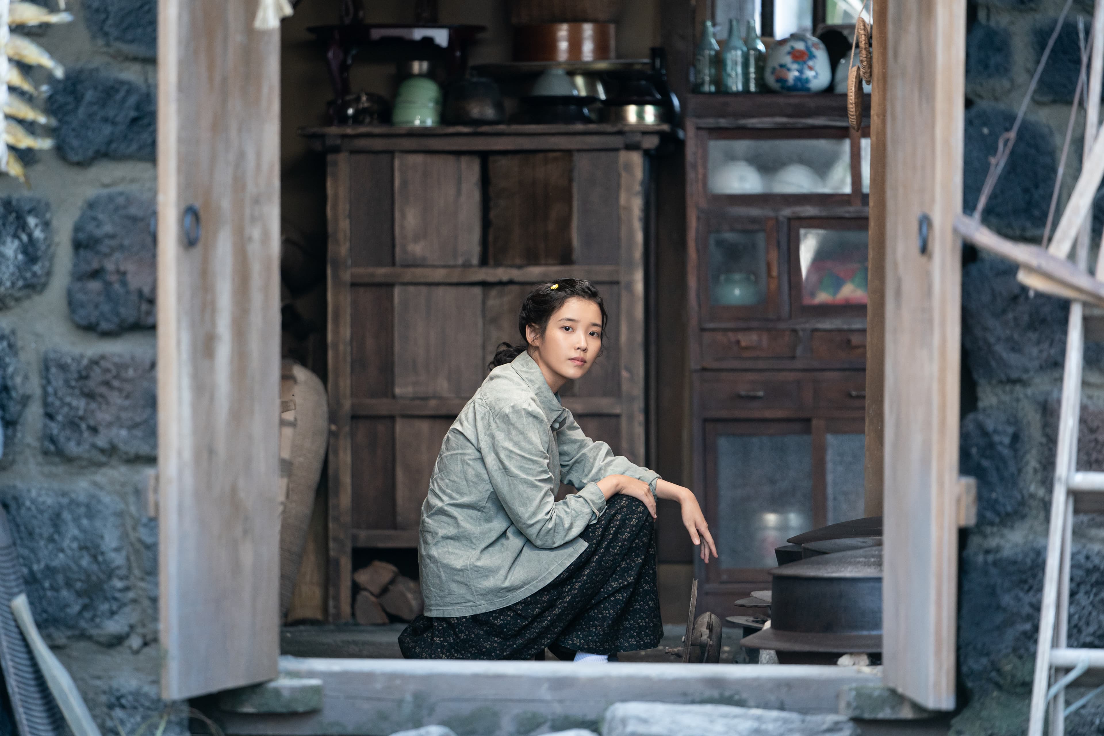 IU一讀完《苦盡柑來遇見你》劇本立刻答應出演。(Netflix提供)