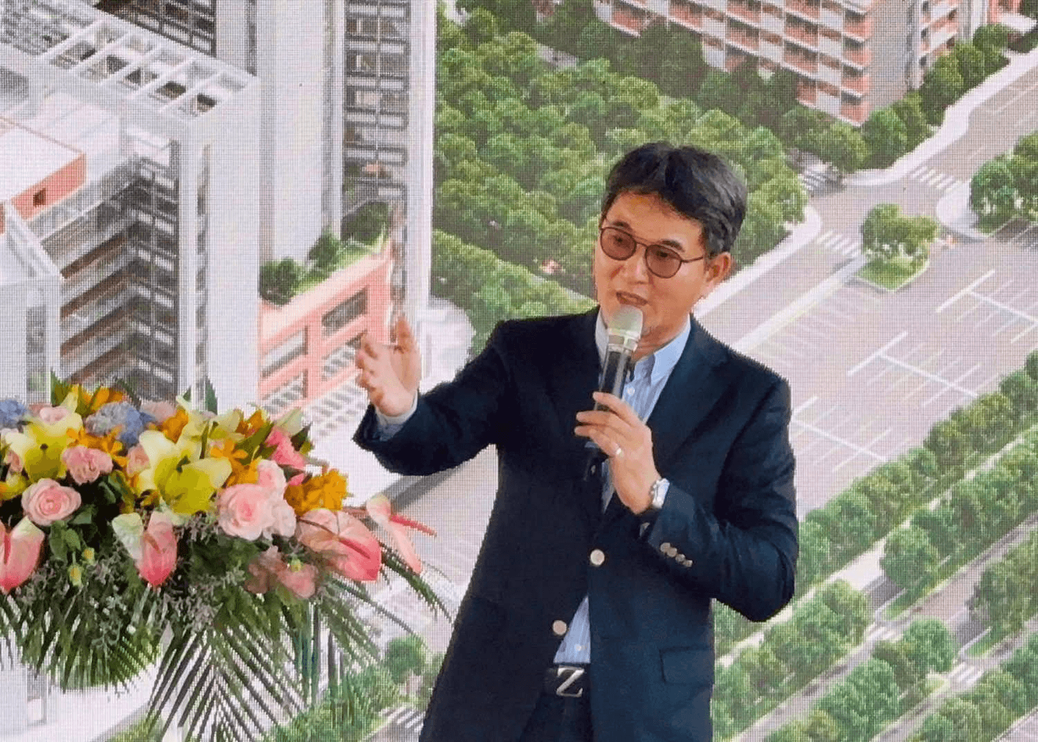 劉建國指出，未來兩大建設完工後，將成為中部醫療照護雙核心燈塔。（劉建國辦公室提供）