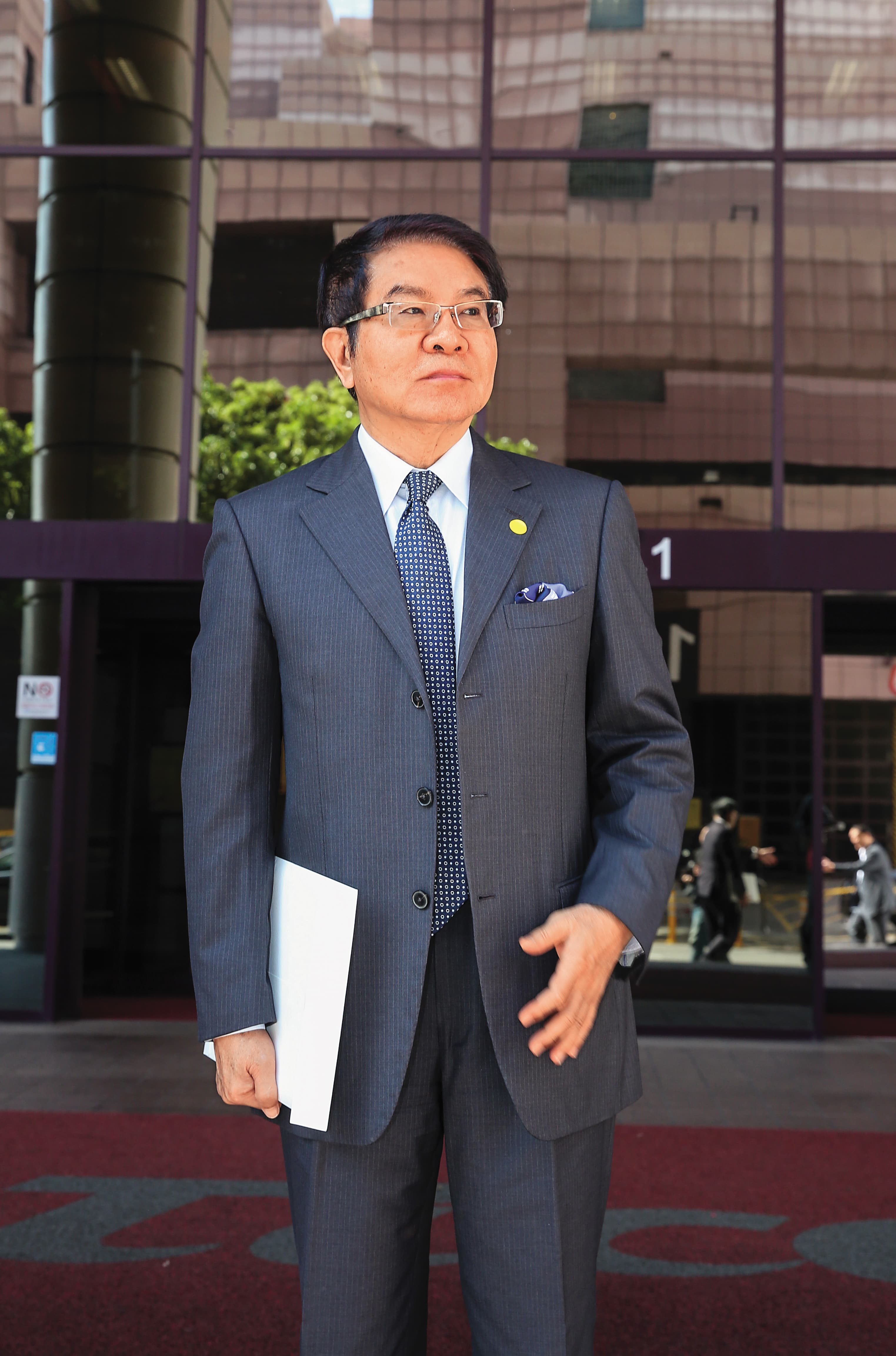 洪奇昌過去曾代表民進黨參選立法院副院長，征戰未果。