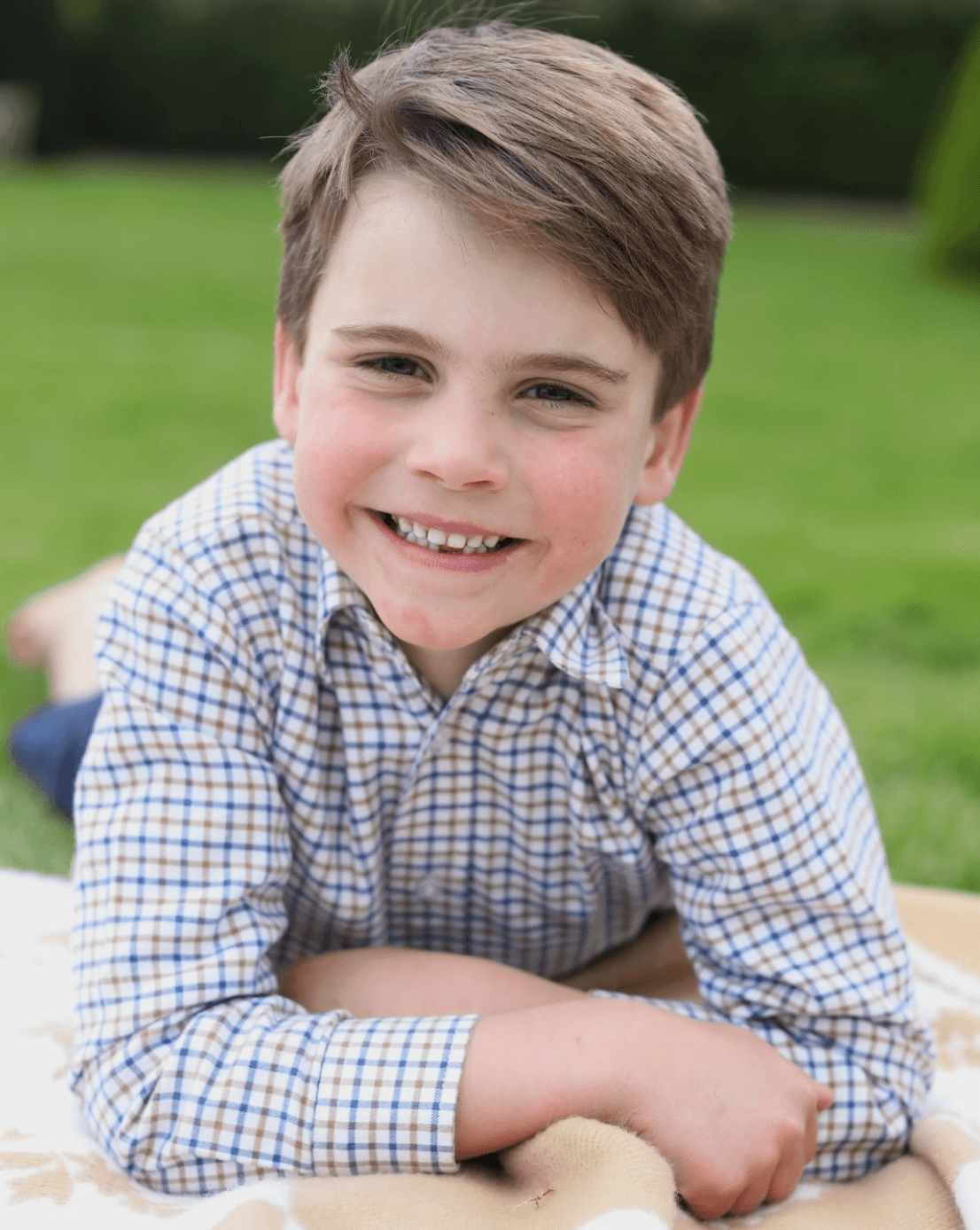 路易王子4月才過6歲生日,要去看球賽還要再等等。(翻攝princeandprincessofwales IG)