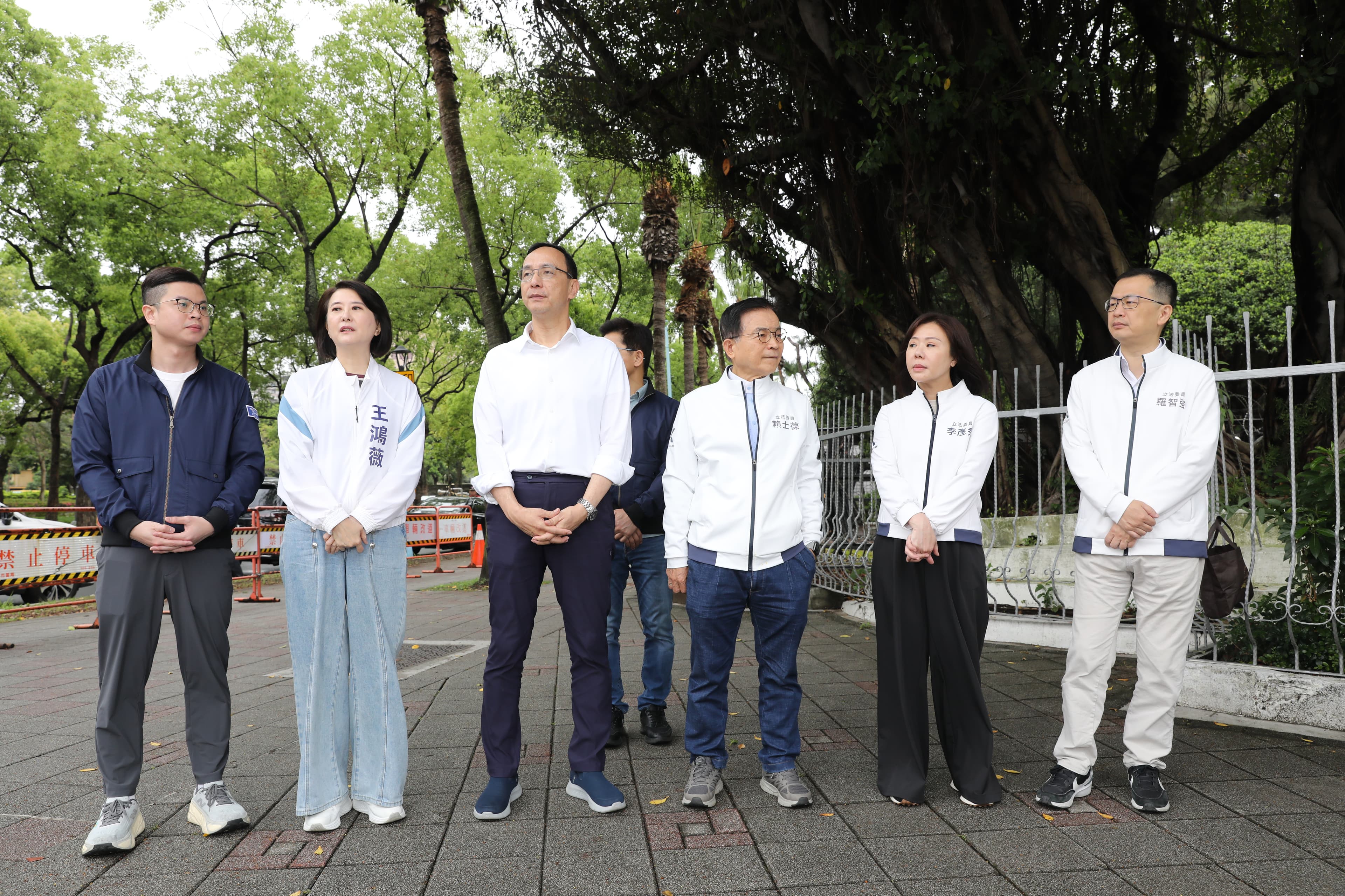 國民黨現身聲援黃呂錦茹。