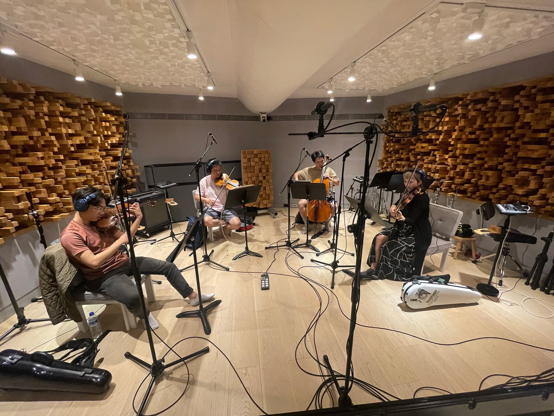 《鬼才之道》電影配樂由製作人盧律銘領軍,組成「鬼才大band」。(牽猴子提供)