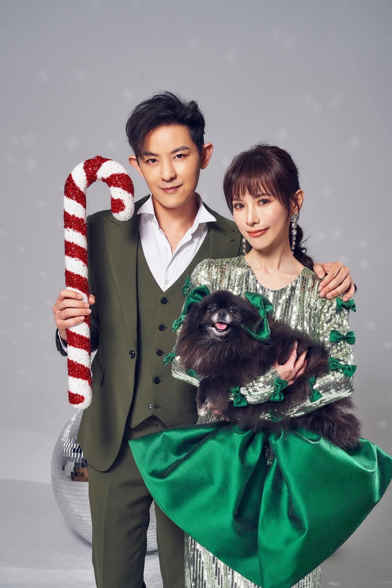 敖犬與女友發發開心入鏡拍攝婚紗。(翻攝自敖犬臉書)