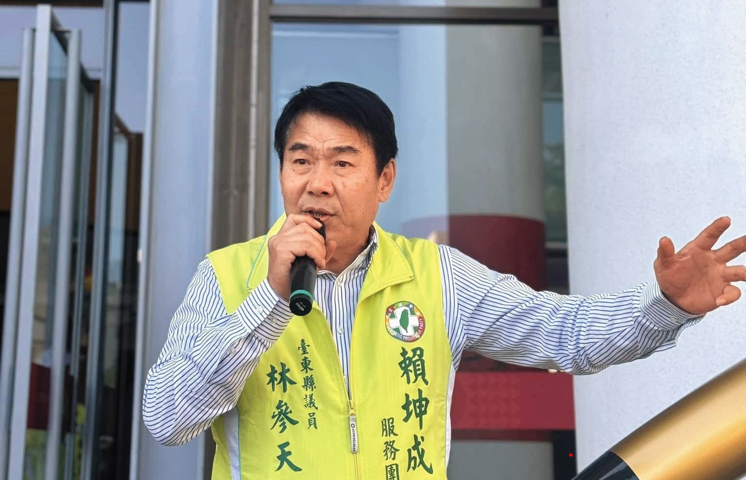 台東縣議員林叁天（圖）質疑吳家進行開發案的模式。（翻攝林參天臉書）