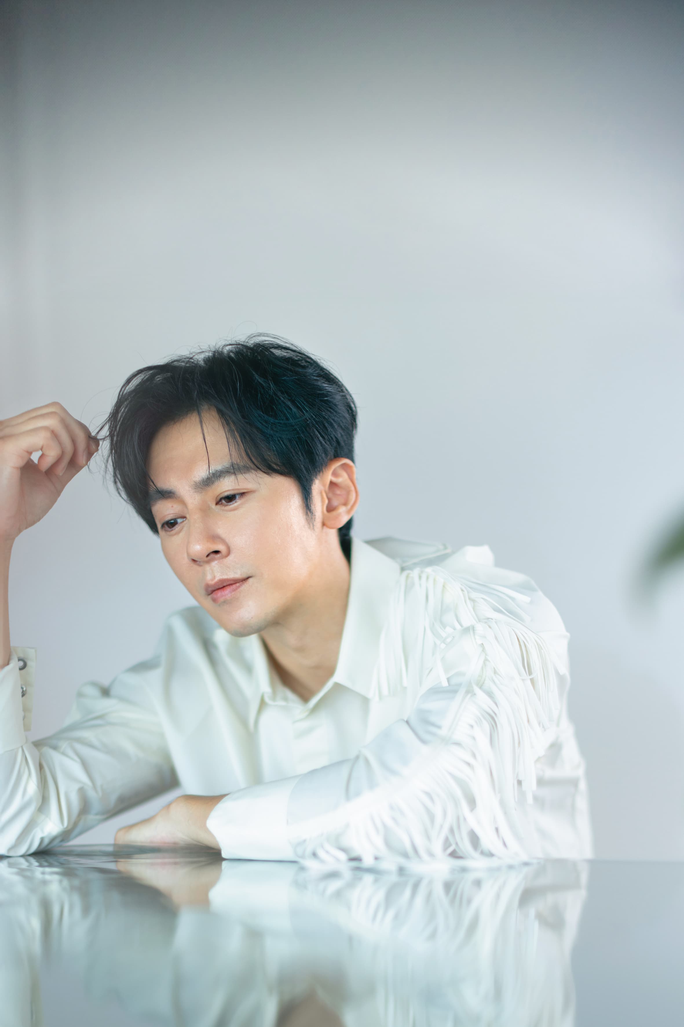 喜歡買網路小物,李國毅笑說:「那是我療癒自己的方法,買一些小廢物,眼睛眨都不眨就結帳的那種感覺。」
