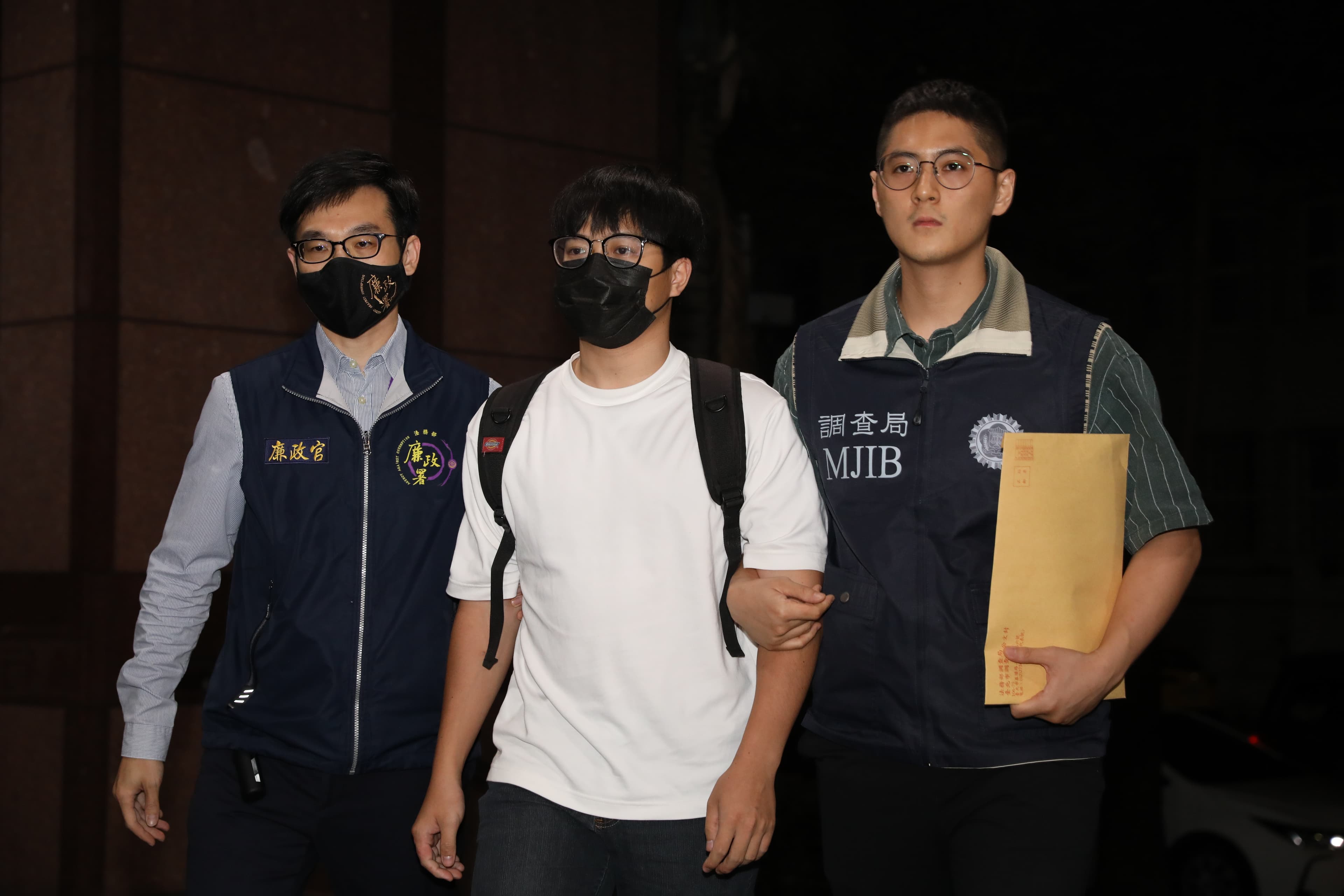 律師楊濟宇遭北檢以40萬元交保。