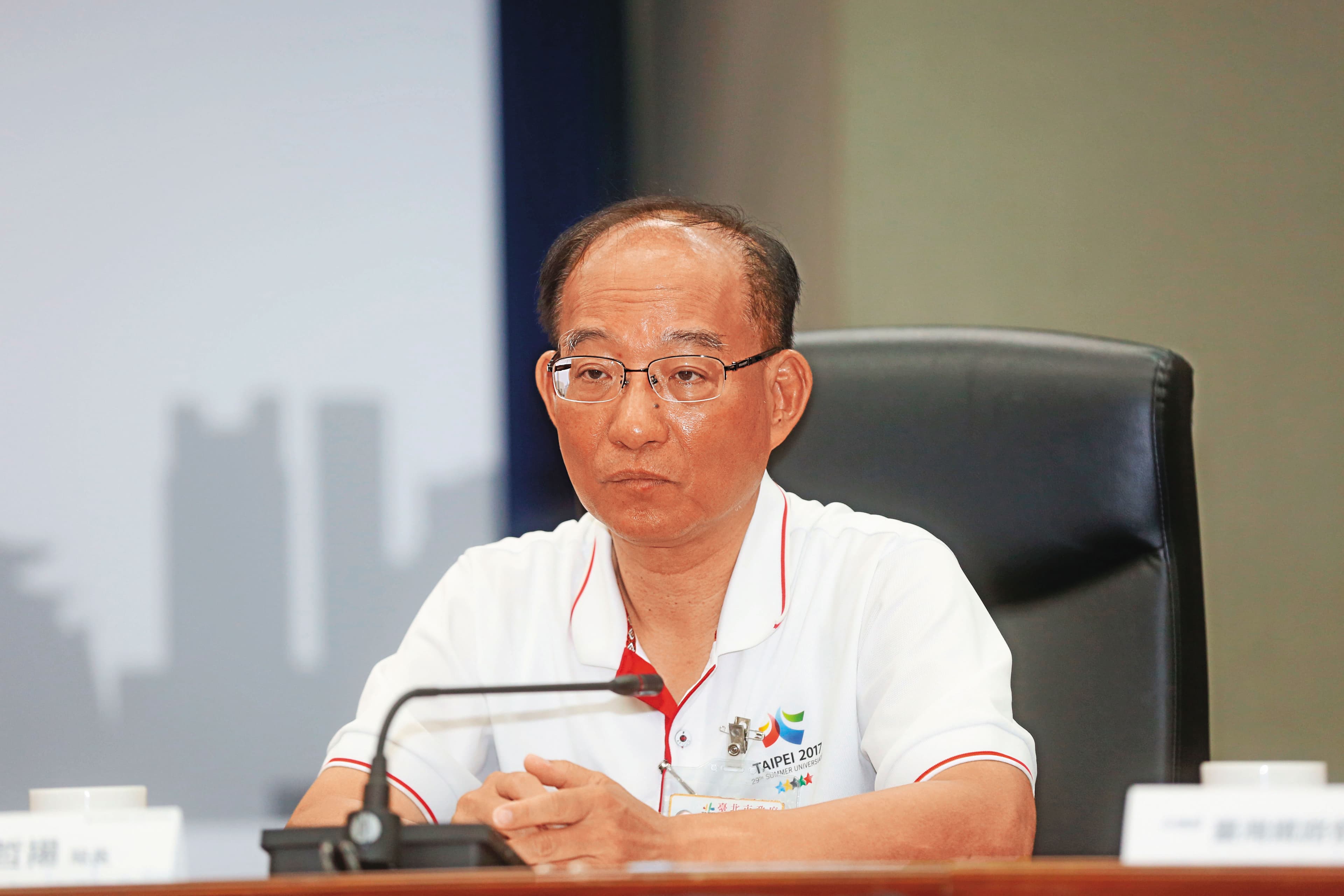 民眾黨首任祕書長張哲揚(圖)也接獲朱亞虎告知「7人210好了,感謝560」。