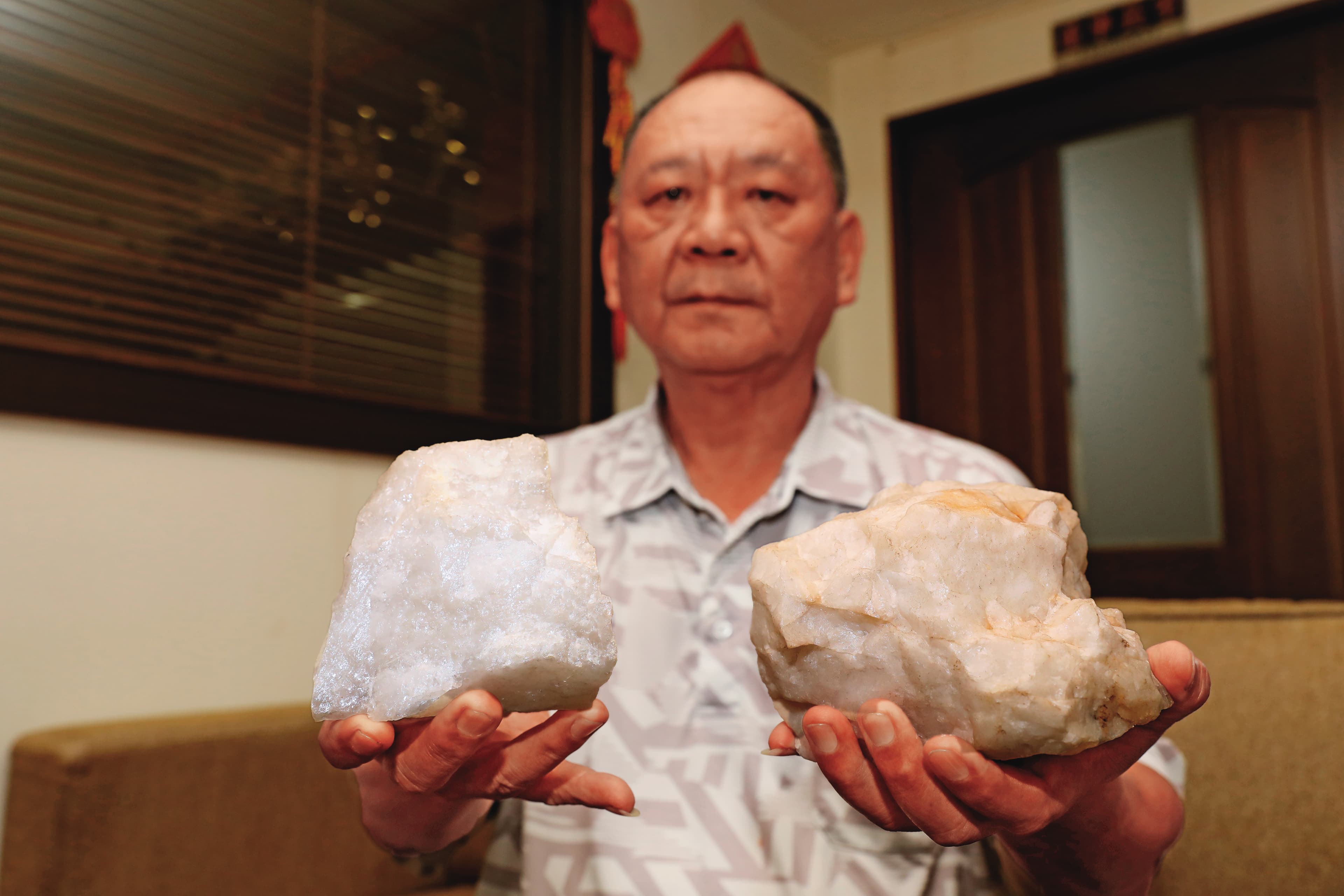 北原總經理林振光(圖)指出,水社大山的礦石可提煉製造晶圓、晶片,價值連城。