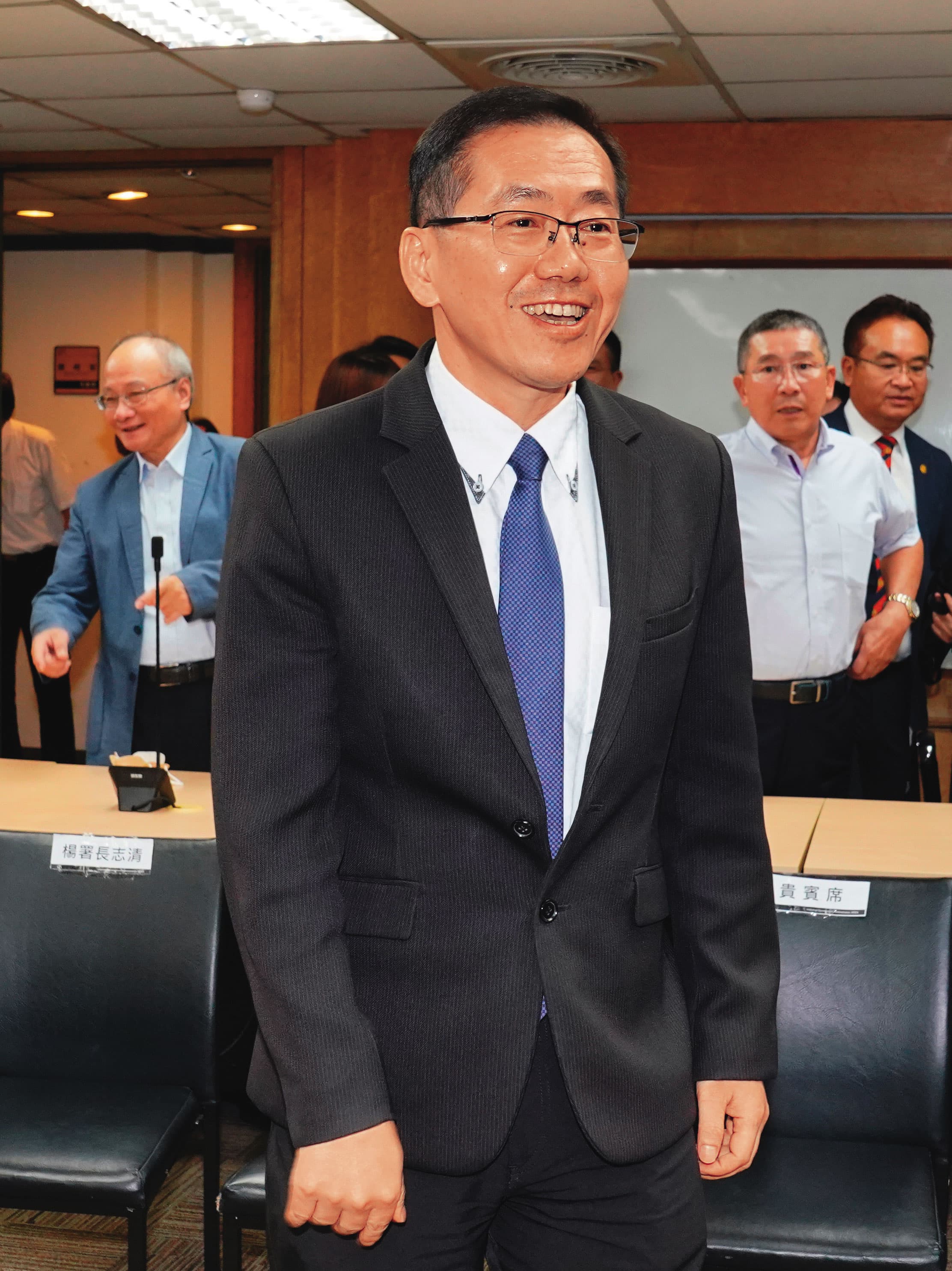 產發署長楊志剛操盤國產化政策,防止中國車低價銷台。