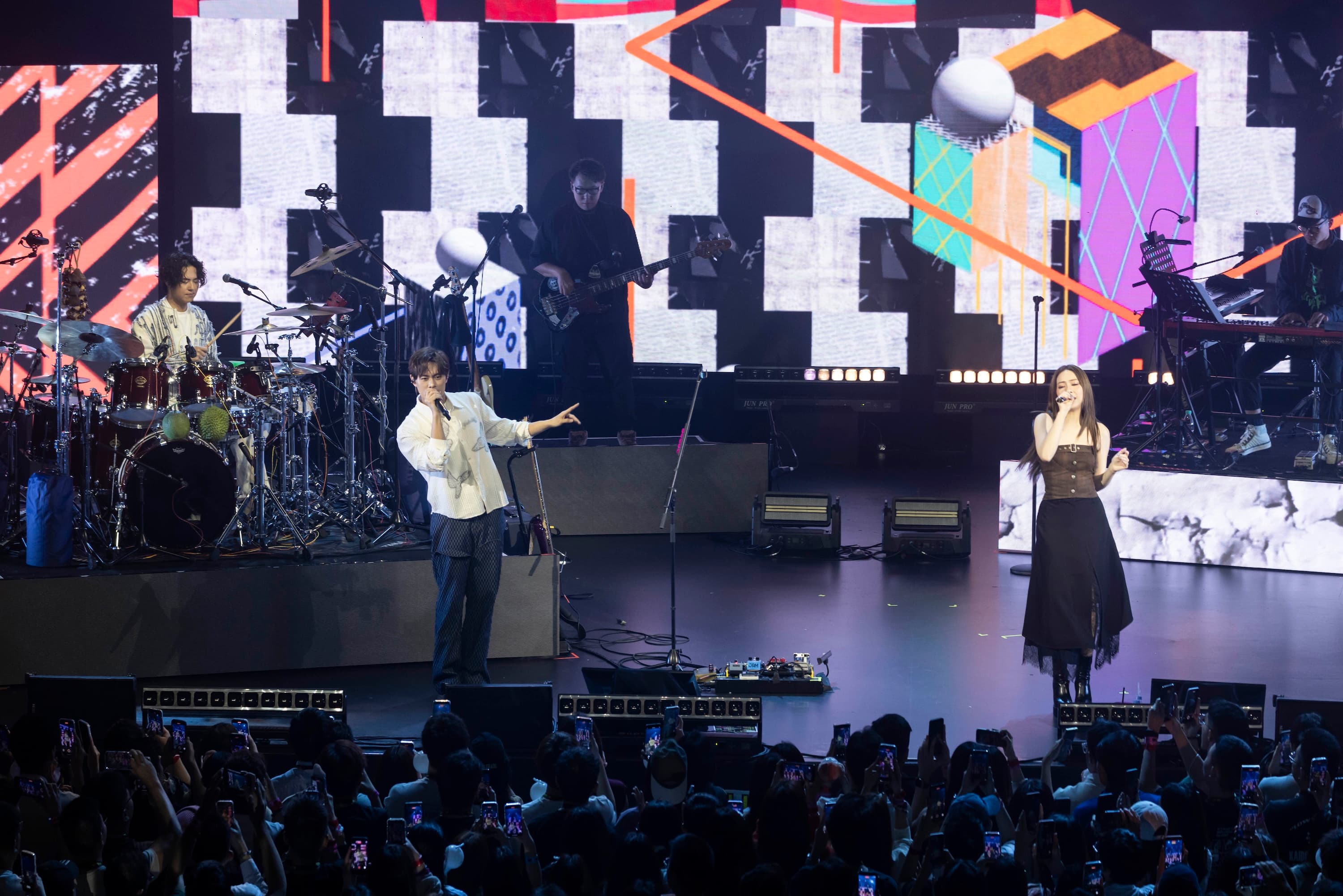 告五人世界巡演持續引爆,5月16日、17日將於台北Zepp New Taipei舉辦最終場。(相信音樂提供)