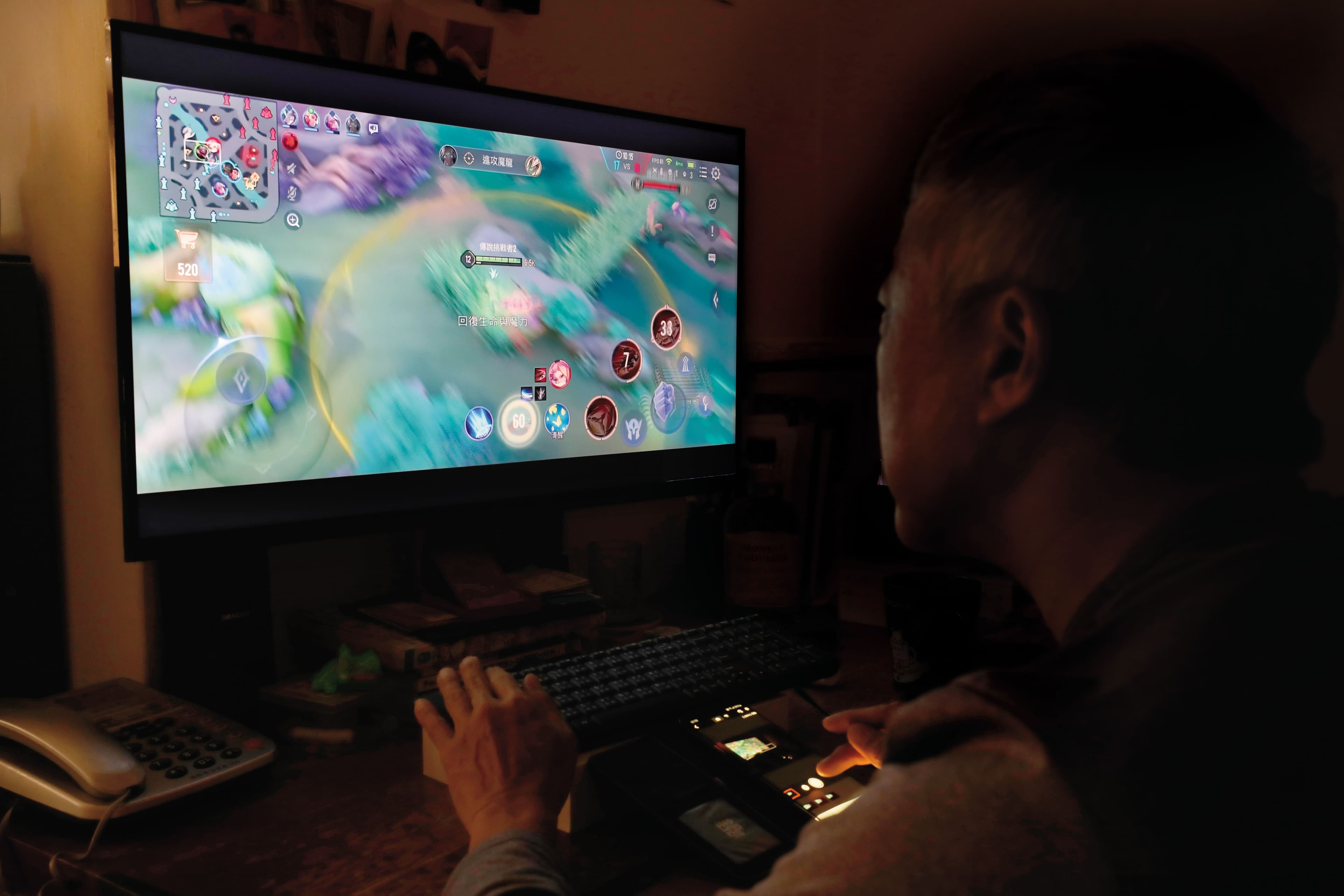 凶手因沉迷線上遊戲,缺錢買寶物升級,才會犯下強盜殺人案。示意畫面,圖非當事人。