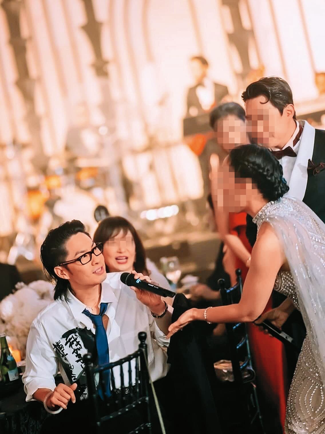 除了出席婚禮,吳建豪當天還因為壽星的身分,而享受了慶生驚喜。(翻攝自vanessamantofa IG)
