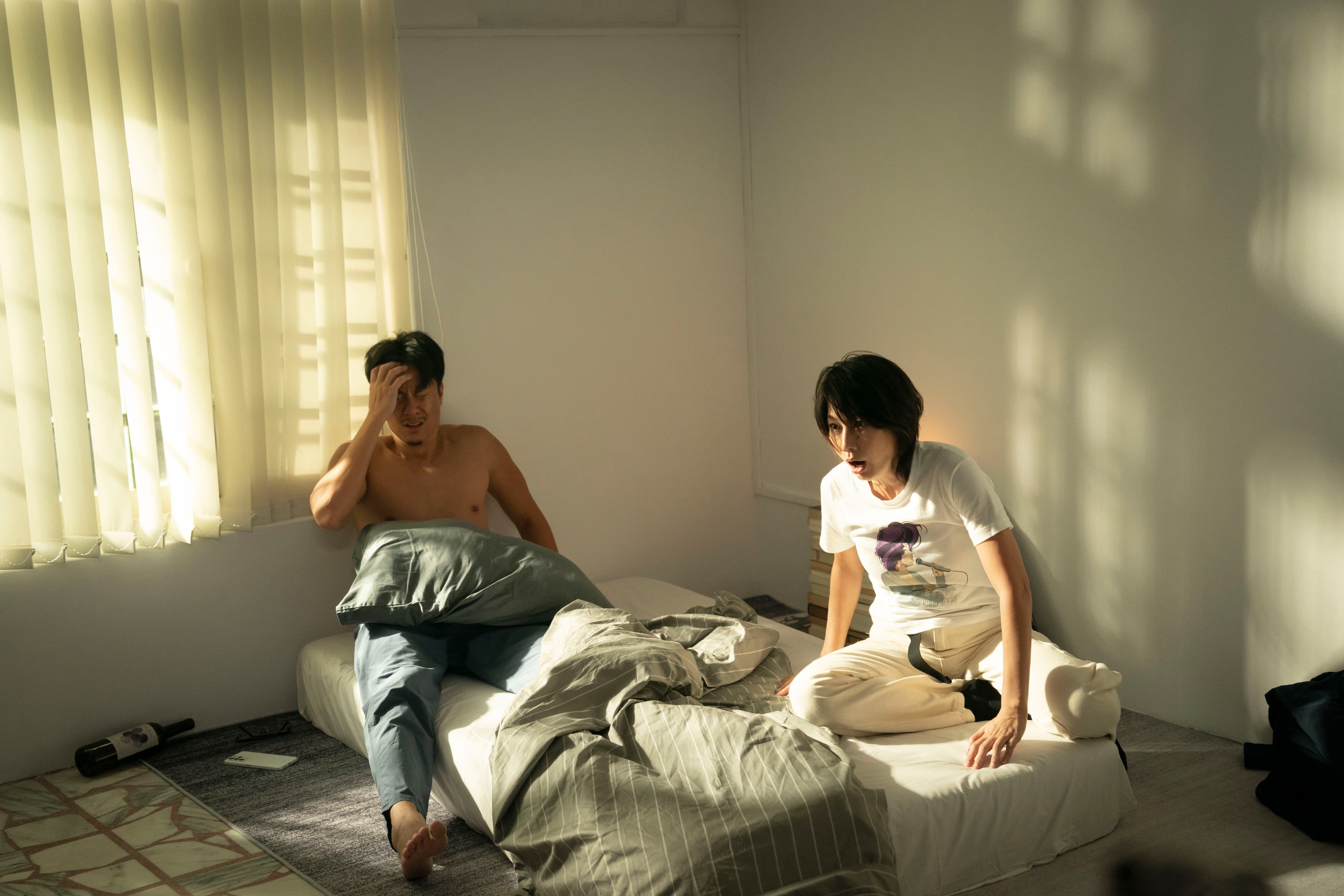丁寧和劉書宏戲裡一夜情後在彼此生活起了波瀾。(公視台語台、華視提供)
