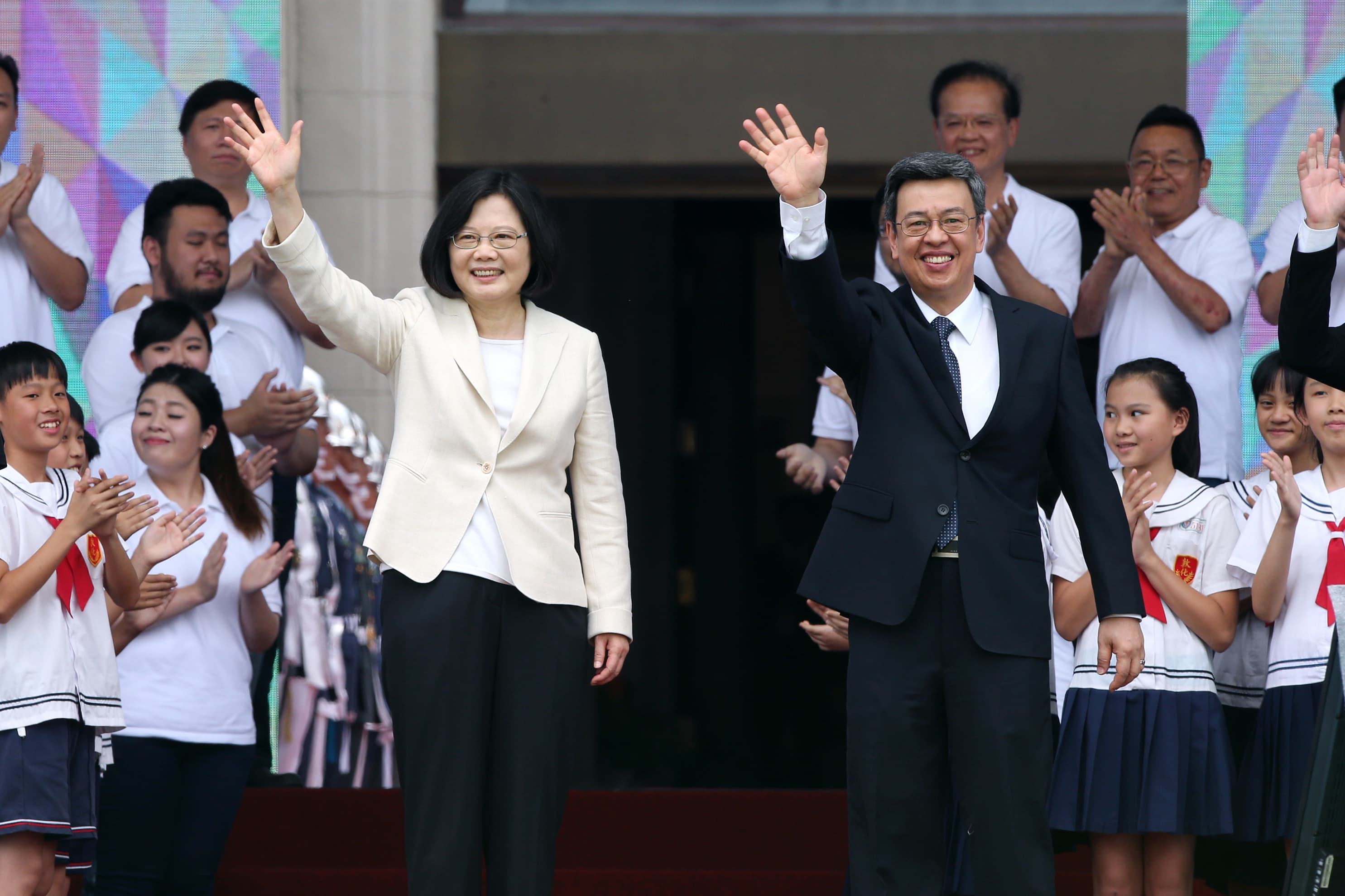 總統蔡英文就任後,力推新南向政策,首波受惠者卻是色情業者。(照片來源:總統府)