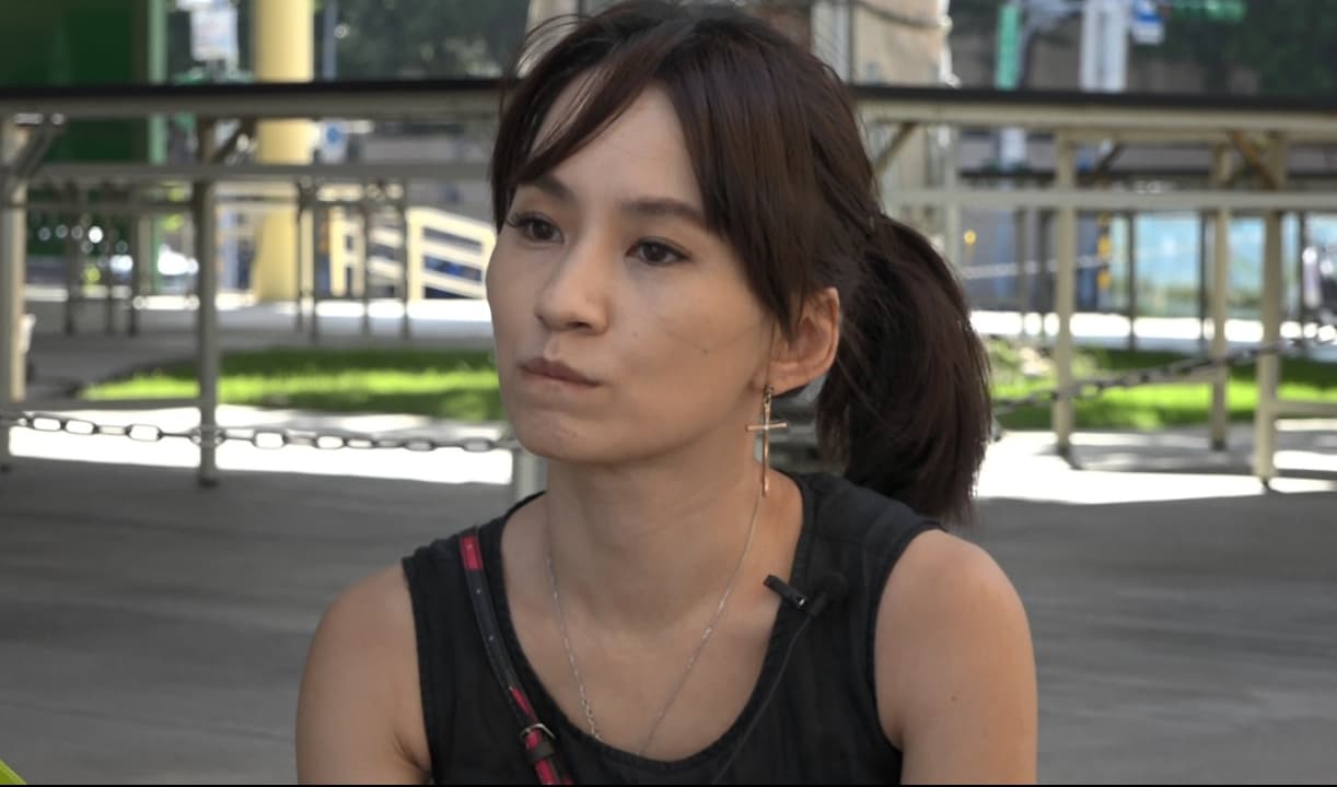 樂陞自救會會長Joy不堪樂陞案折磨一度昏倒，如今必須每天跑醫院打針治療。（攝影：陳俊銘）