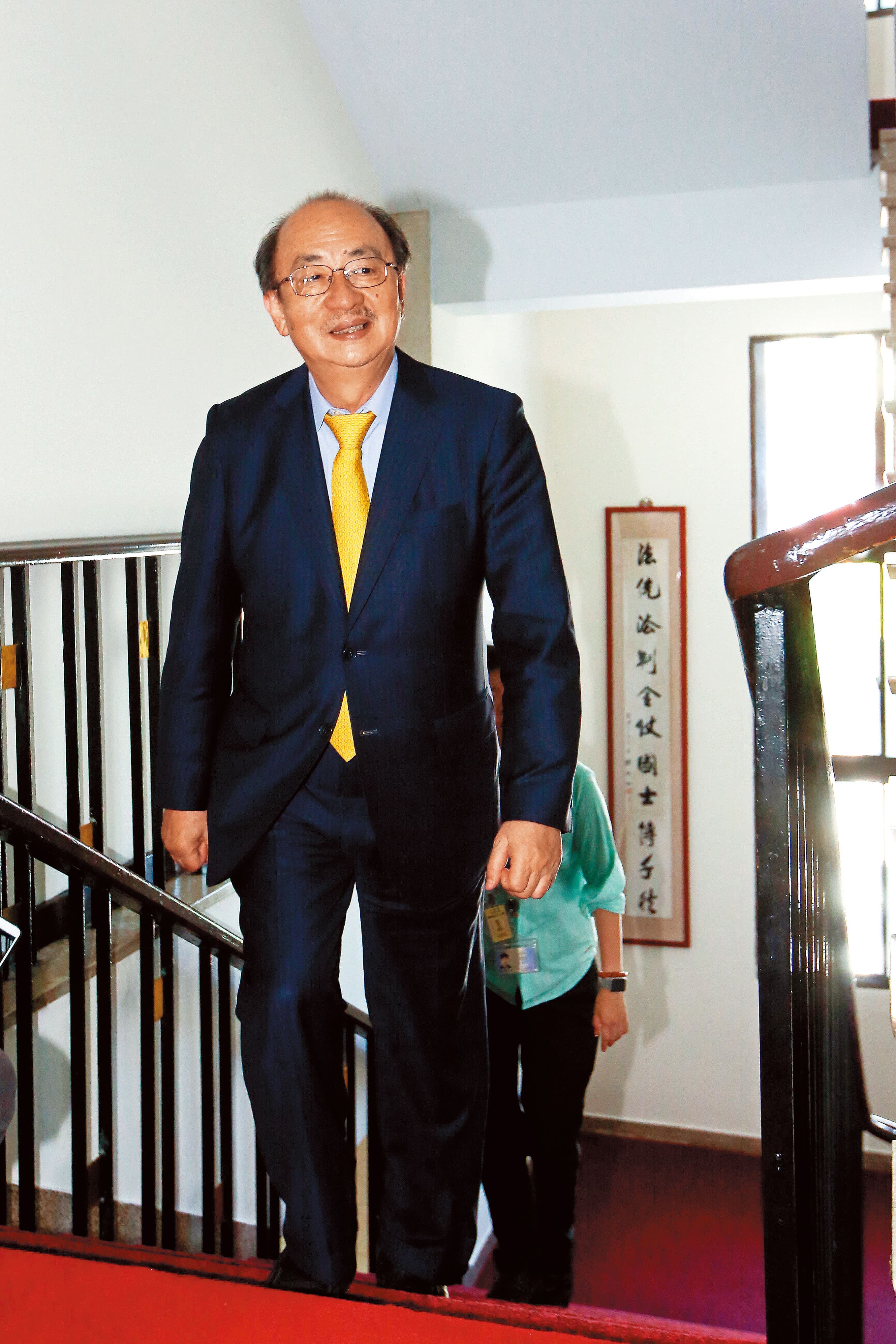 柯建銘(圖)否認關說,怒告馬英九涉嫌教唆黃世銘洩密,案件分別在北檢及北院偵審中。