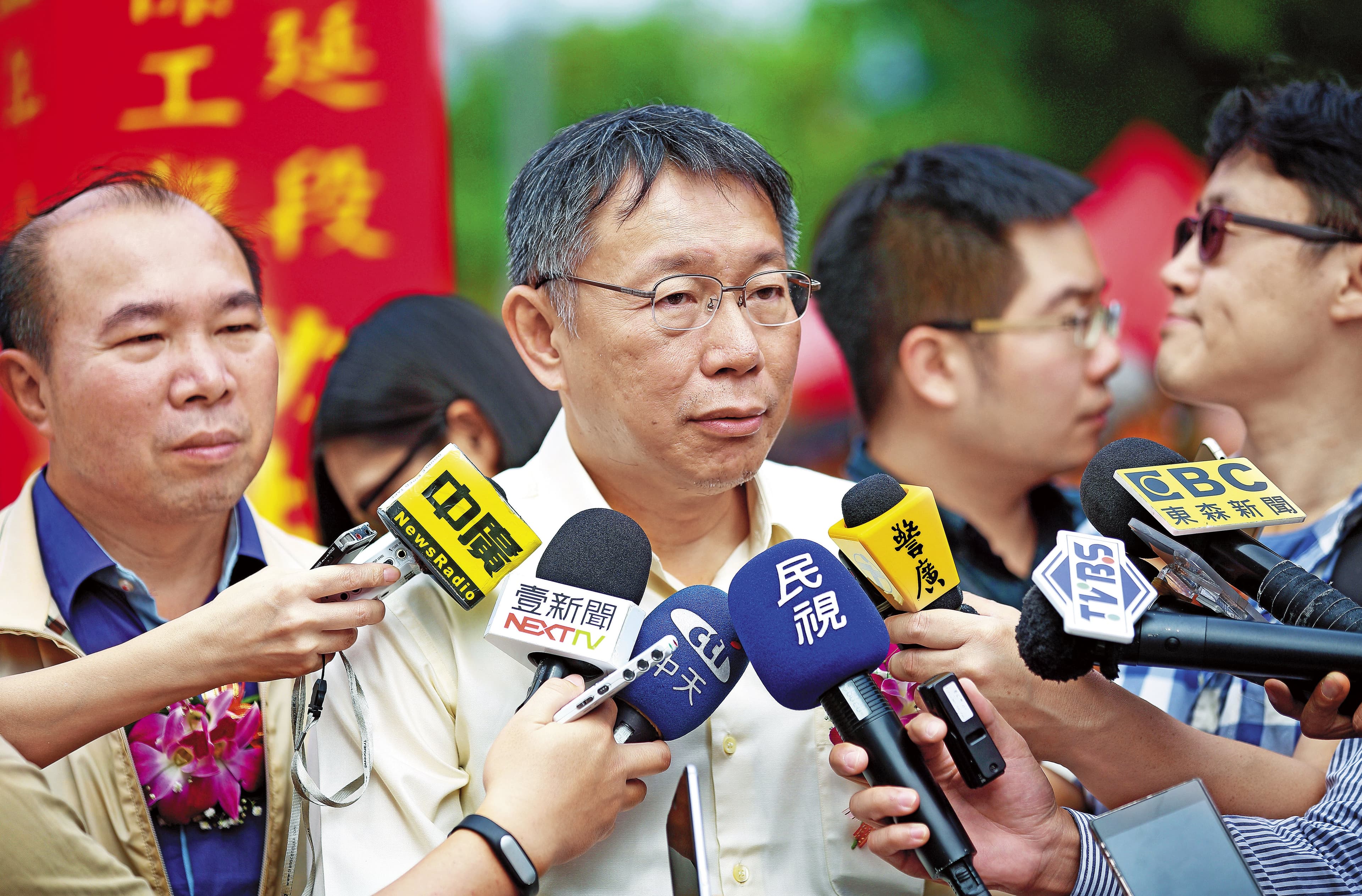 北市長柯文哲下令刑大「用力辦」，卻讓主管機關動保處置身事外。