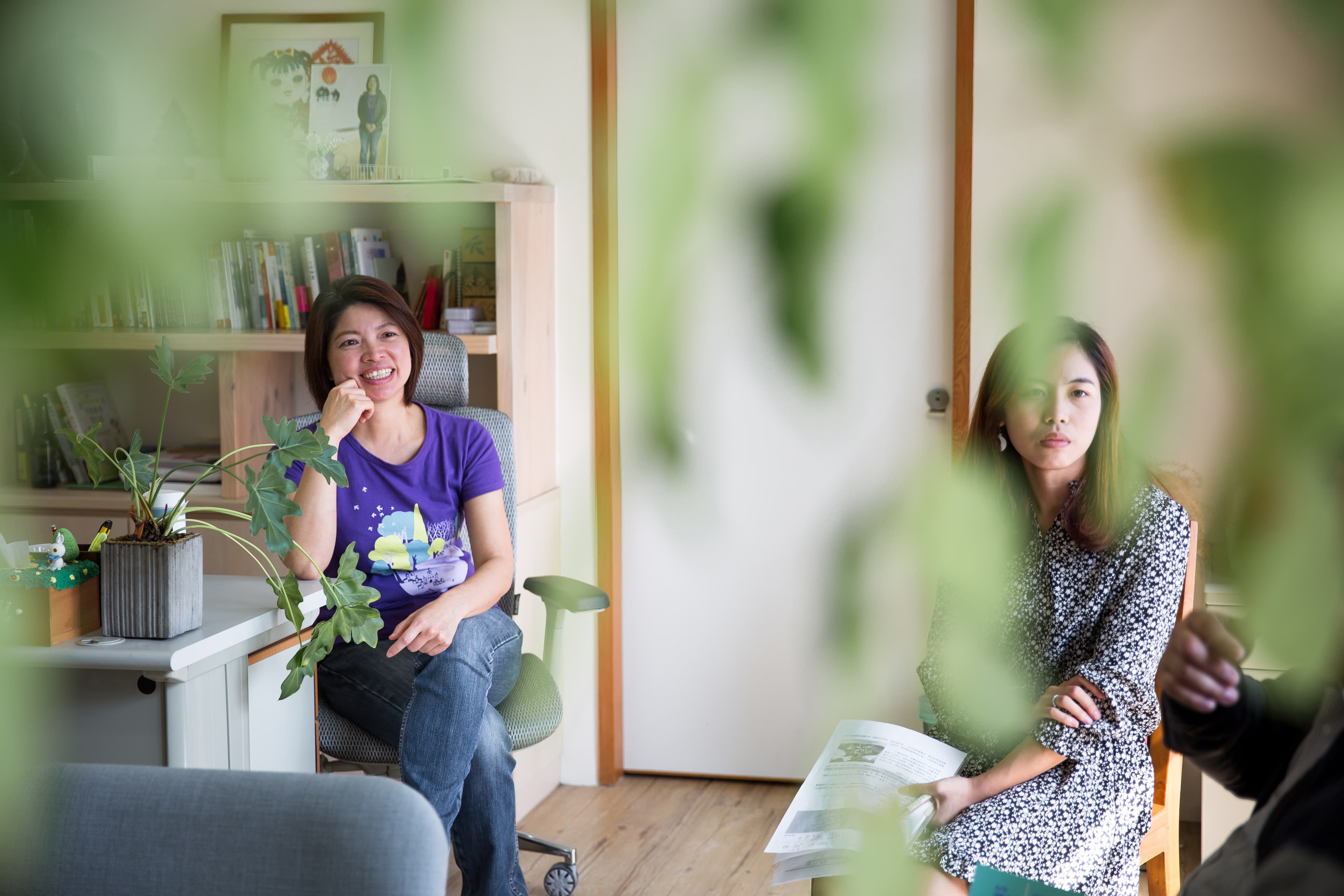 林庭妃個性平易隨和,但同仁相處完全沒有架子。