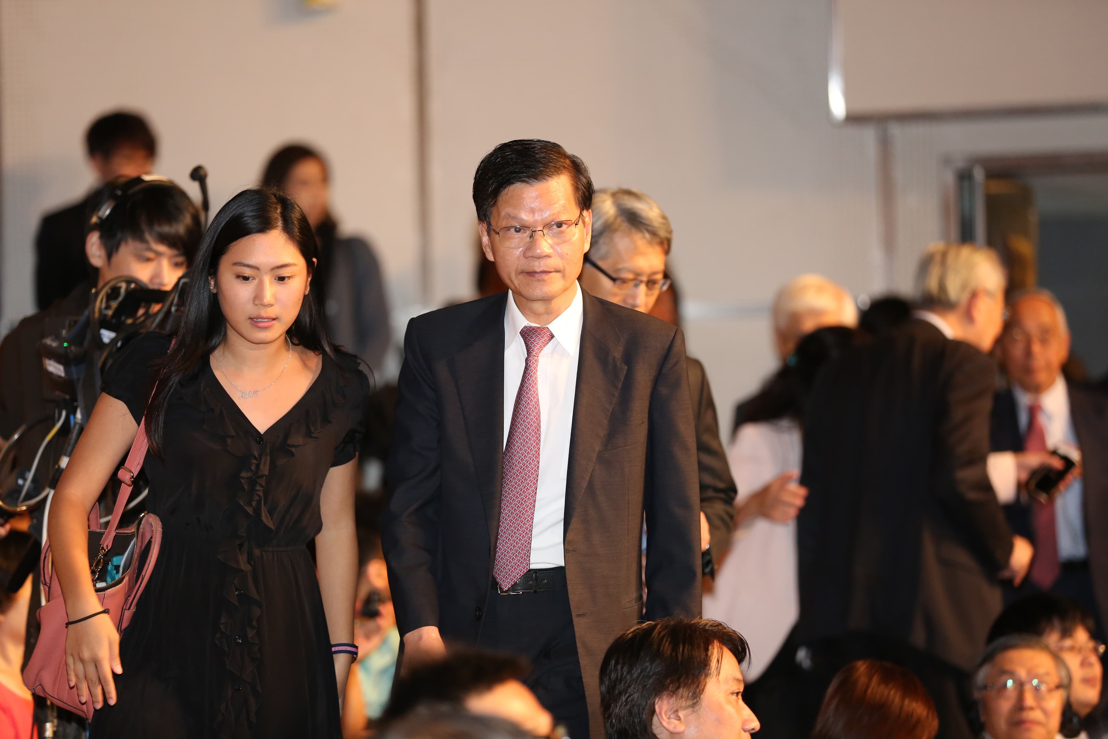 翁郁琇名下3000張浩鼎股票，成為壓垮翁啟惠的最大關鍵。