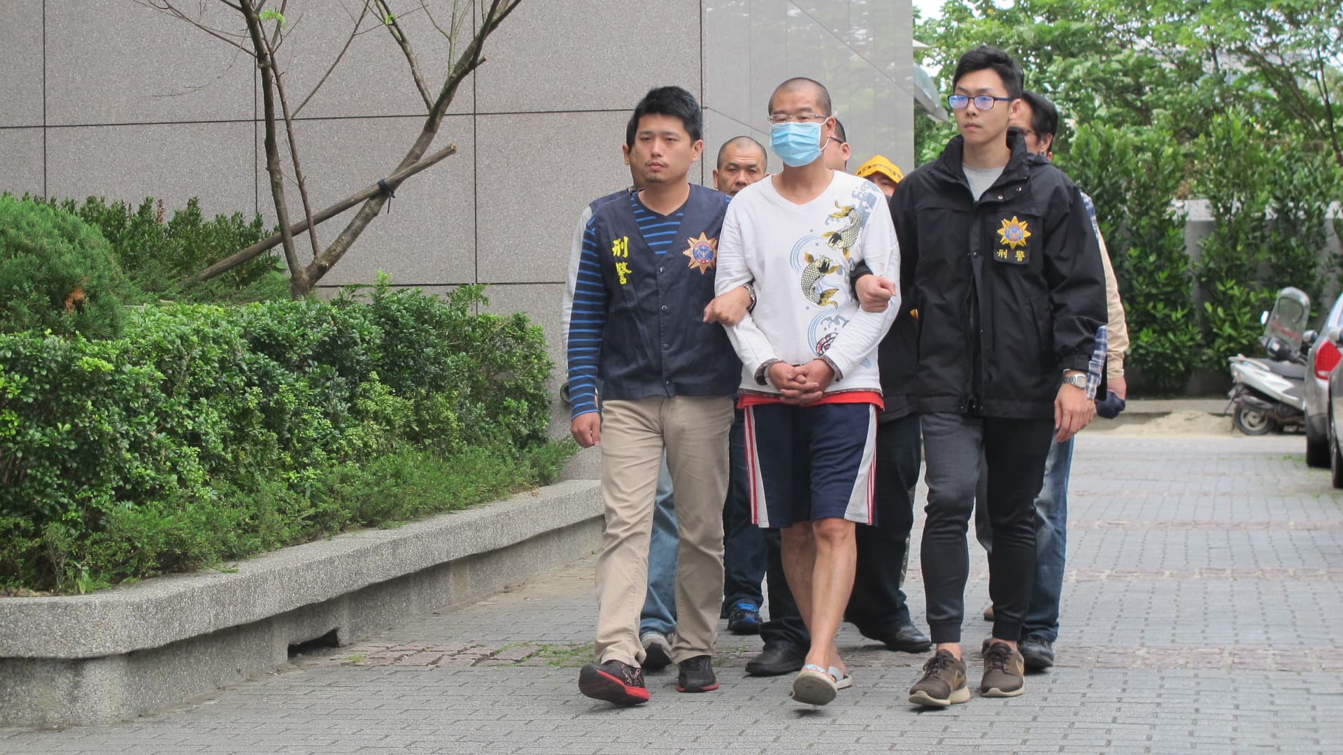 陳嫌遭警方逮捕，態度十分囂張。