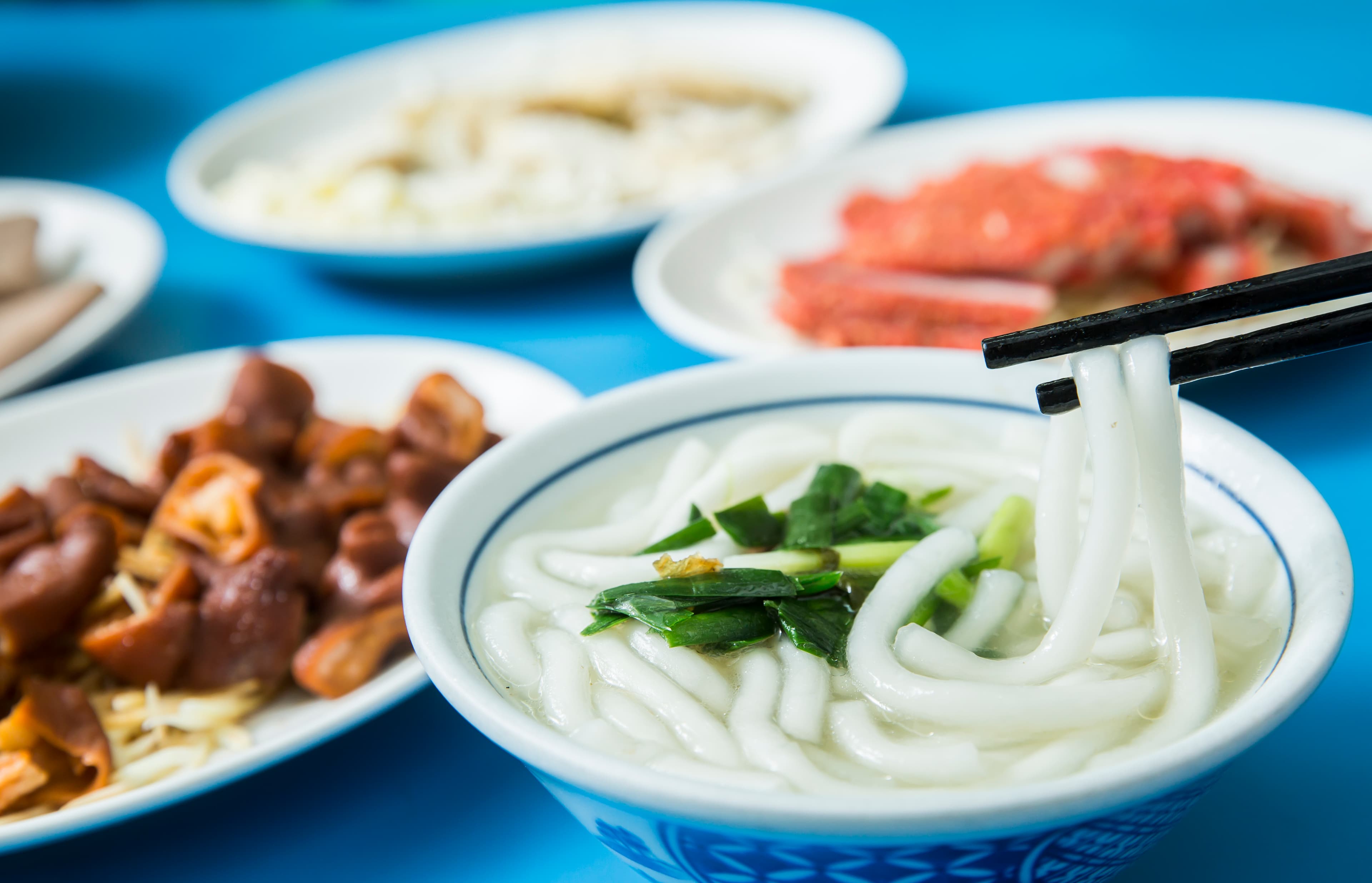 高家莊米苔目使用隔年的在來米製作,水份少,久煮不爛。(30元 /碗)