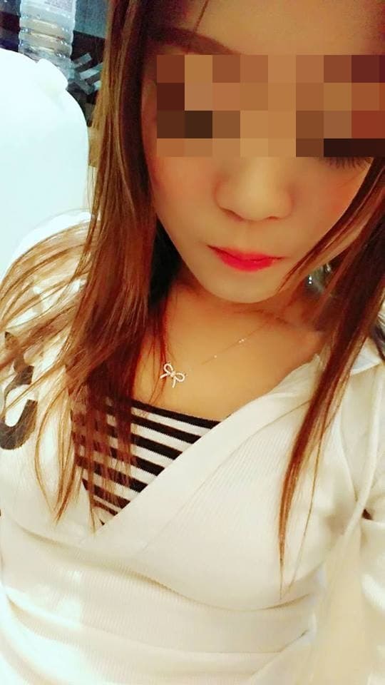 邱女上妝之後,看來比實際年齡成熟。