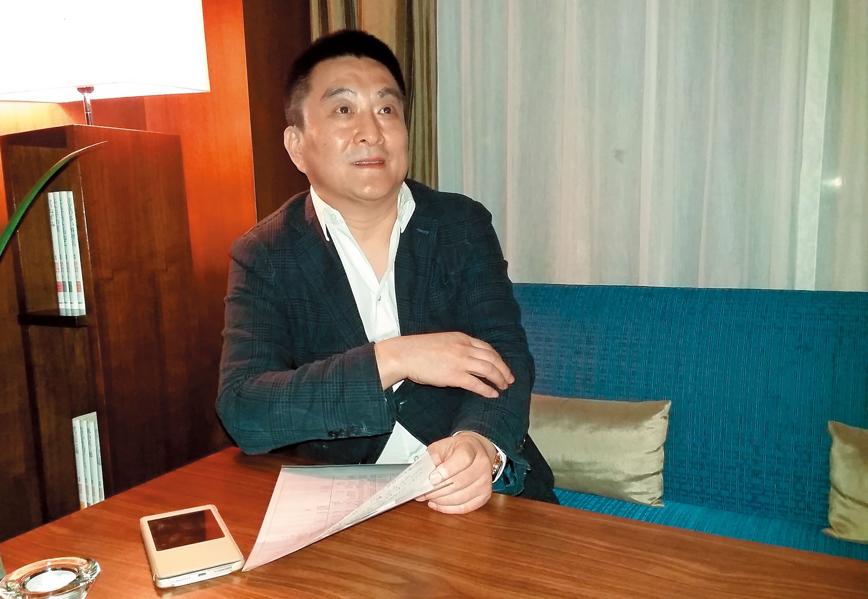 當過2屆北京市政協委員的韓志軍,去年底來台接受本刊專訪,詳述被詐騙的經過。