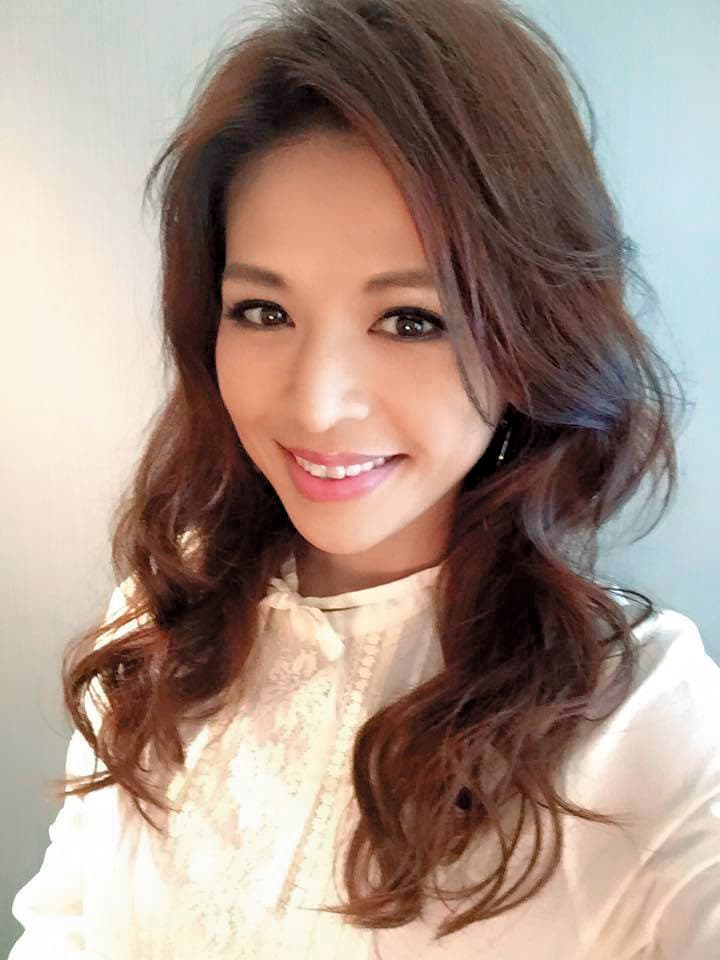 金城武較廣為人知的一段戀情是跟林葉亭，如今林葉亭已經嫁作人婦。（翻攝自林葉亭臉書）