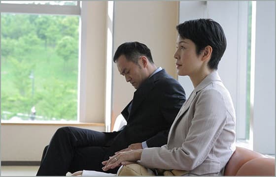 《明日的記憶》呈現了渡邊謙有別於硬漢一面的演技。