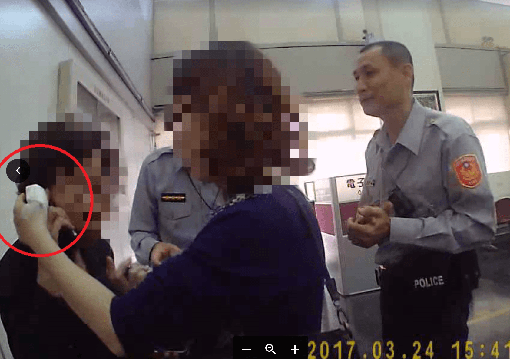 李婦急著要提領80萬元,並匆匆留下「弟弟有危險」的字條就出門,女兒回家看到後也趕緊衝到銀行。