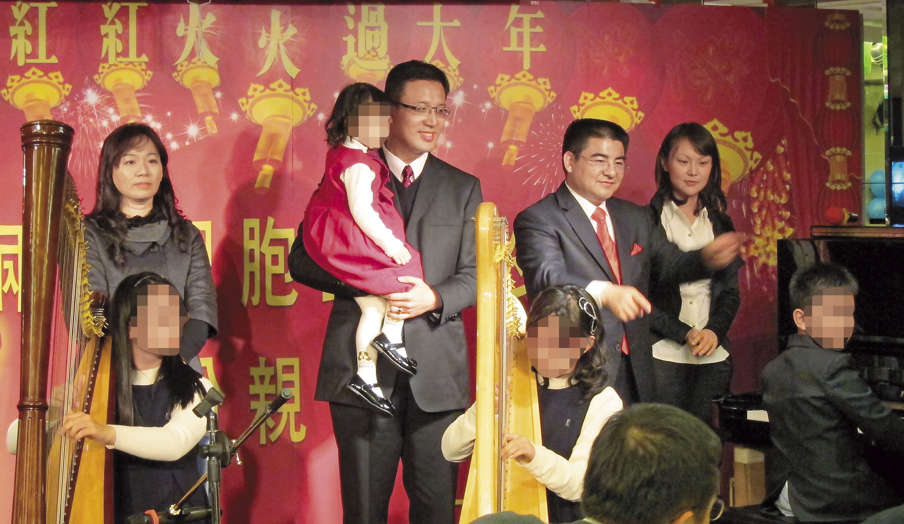 早婚的吳志剛與妻子育有3名女兒, 最大的女兒已經上大學。(中央社)