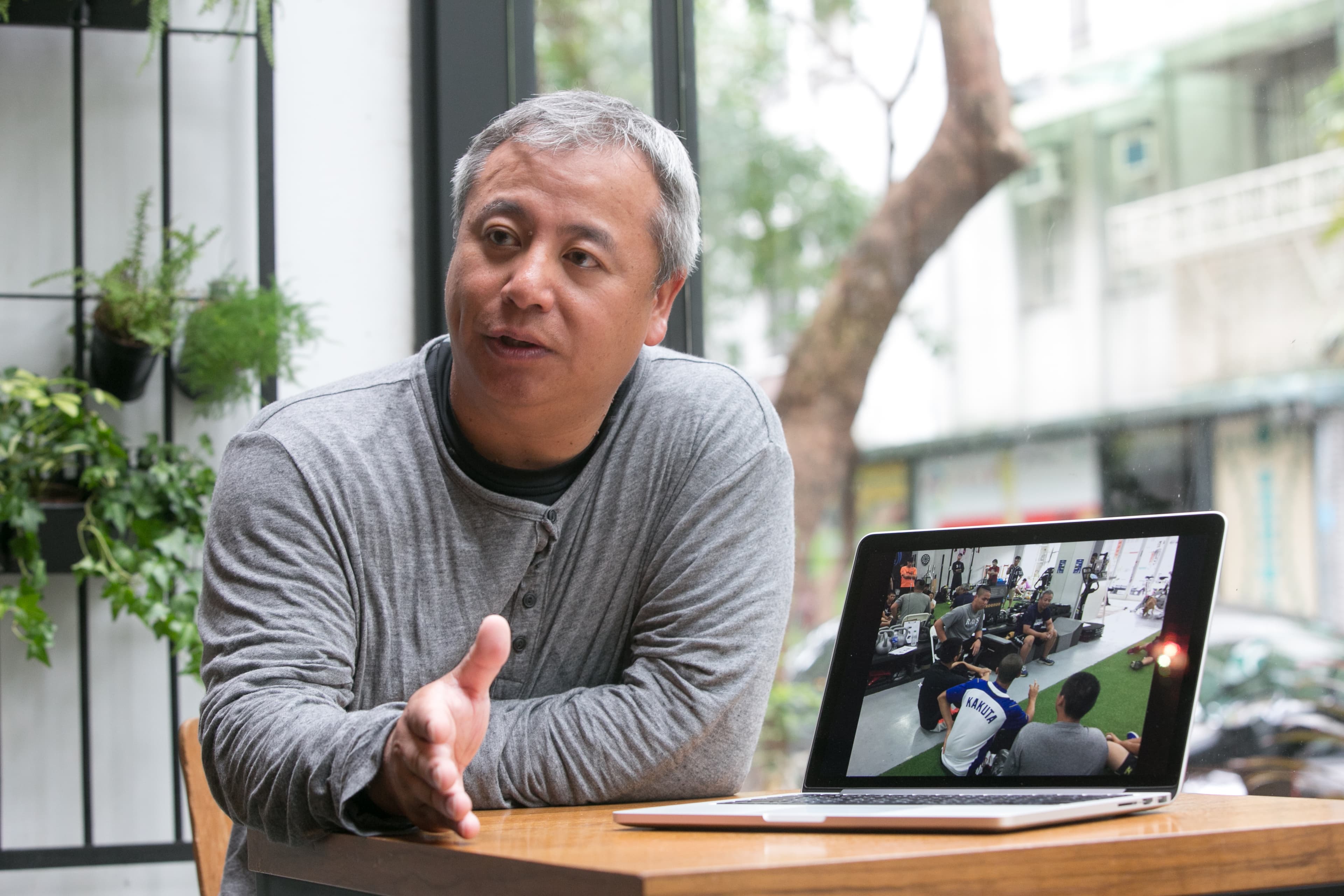 教練廖世祺與胡智為情同家人,對於他登上大聯盟,廖教練表示不意外。