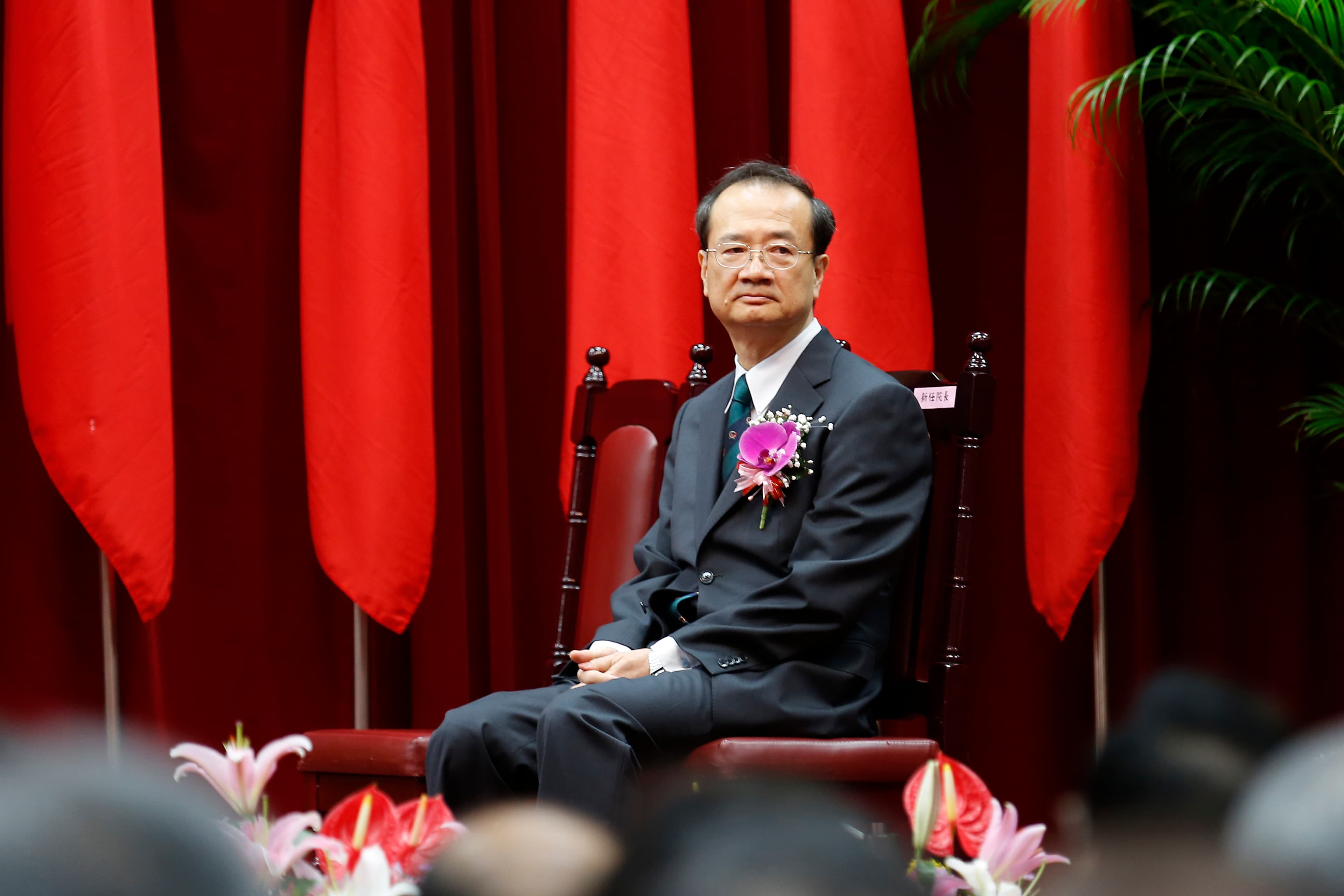 司法院長許宗力被法官質疑「通敵」,與民間司改會合作司改。