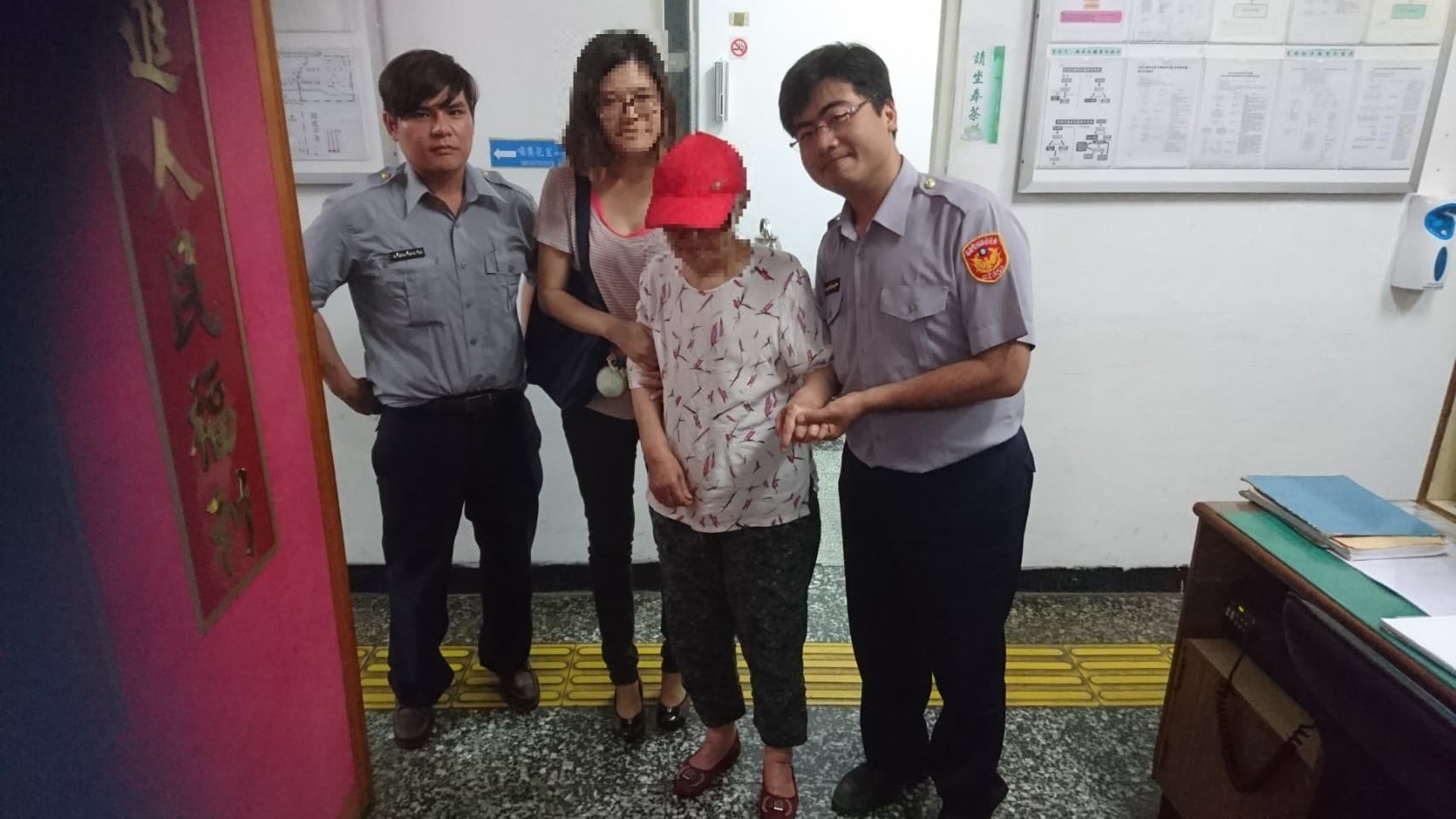 9旬呂婦搭車到淡水河打算尋短,在員警苦勸下才放棄尋死念頭,和孫女一同返家。