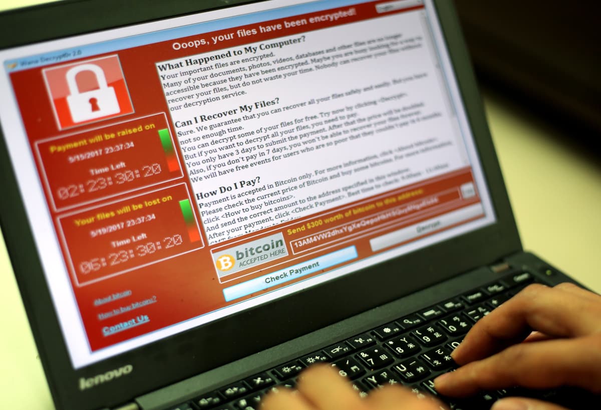 名為「想哭」(WannaCry)的勒索病毒在全球肆虐,上百個國家遭到攻擊。(圖:東方IC)