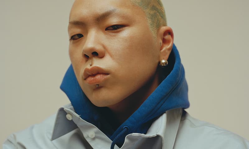 HYUKOH主唱吳赫是全團靈魂,除了音樂,穿著也在韓國引起一陣時尚風潮。