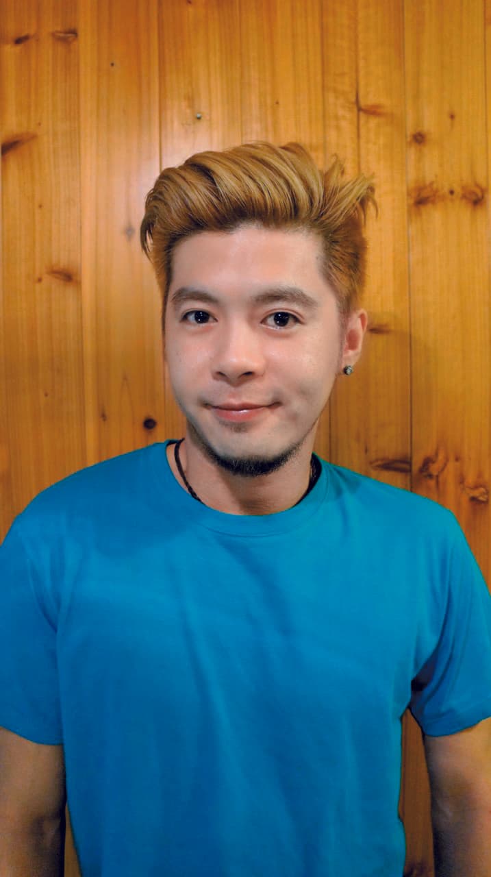 王心凌成名後莫名冒出的歐定興,自稱王心凌15歲時就和他交往。