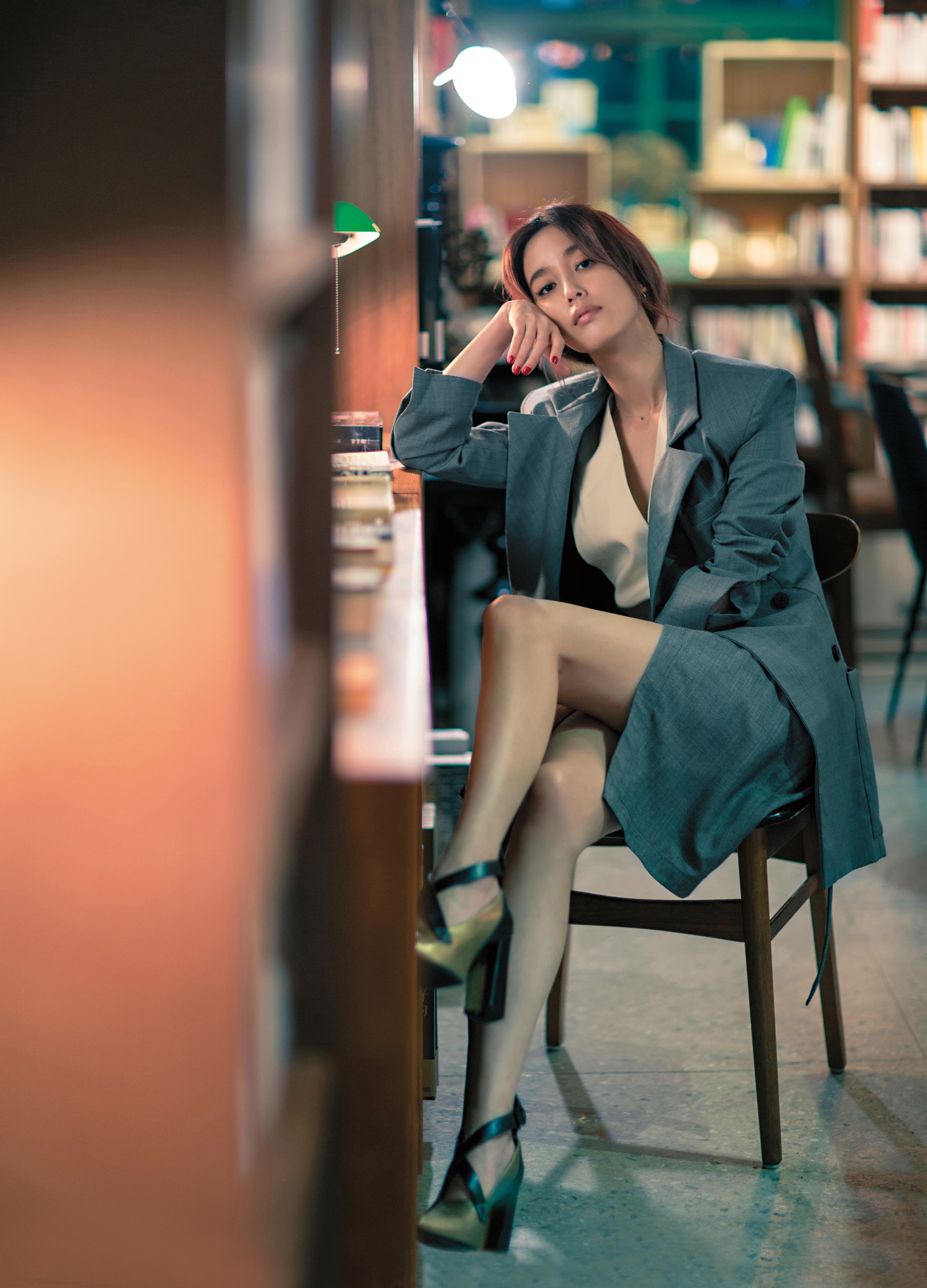 為了戲劇演出， 她可以犧牲外在：「如果連外在這個最容易改變的部分都會抗拒，表示你跟這個角色的距離只會越來越遠。」 