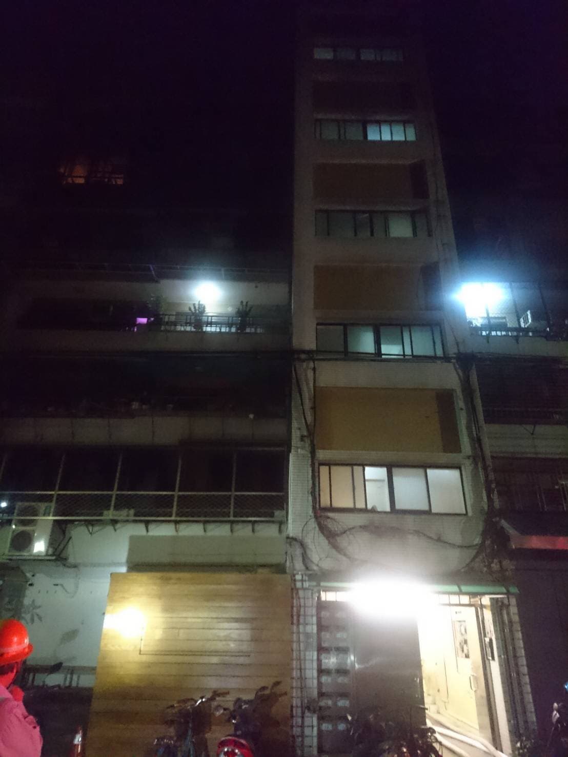 女作家曹燕婷住處起火,疑似輕生。