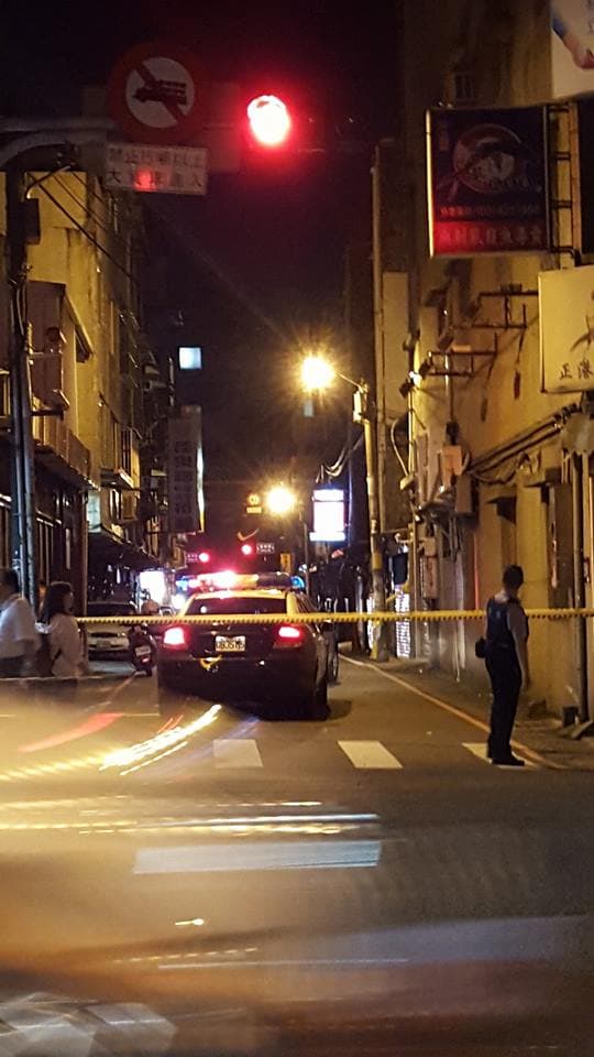 中壢槍殺案奪走4條人命,警方封鎖現場調查中。
