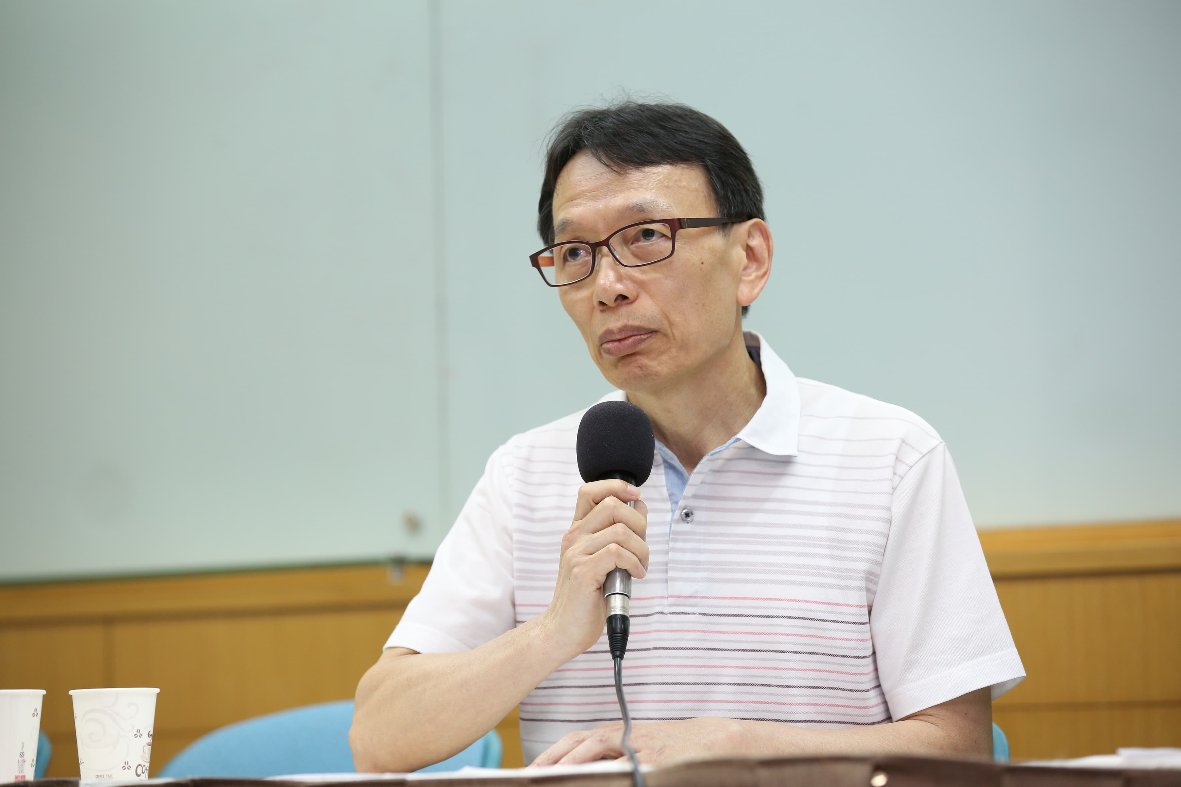 李石增出面指控李石增有小金庫，被陳日昌駁斥是「抹黑」。