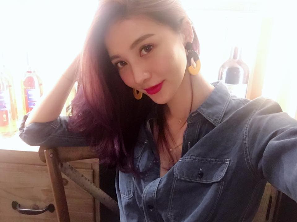 李宗瑞迷姦案中,曾與他公開交往的吳亞馨也是性愛照片遭瘋傳的受害人之一,如今她轉行改營網路商店賣女性商品。
