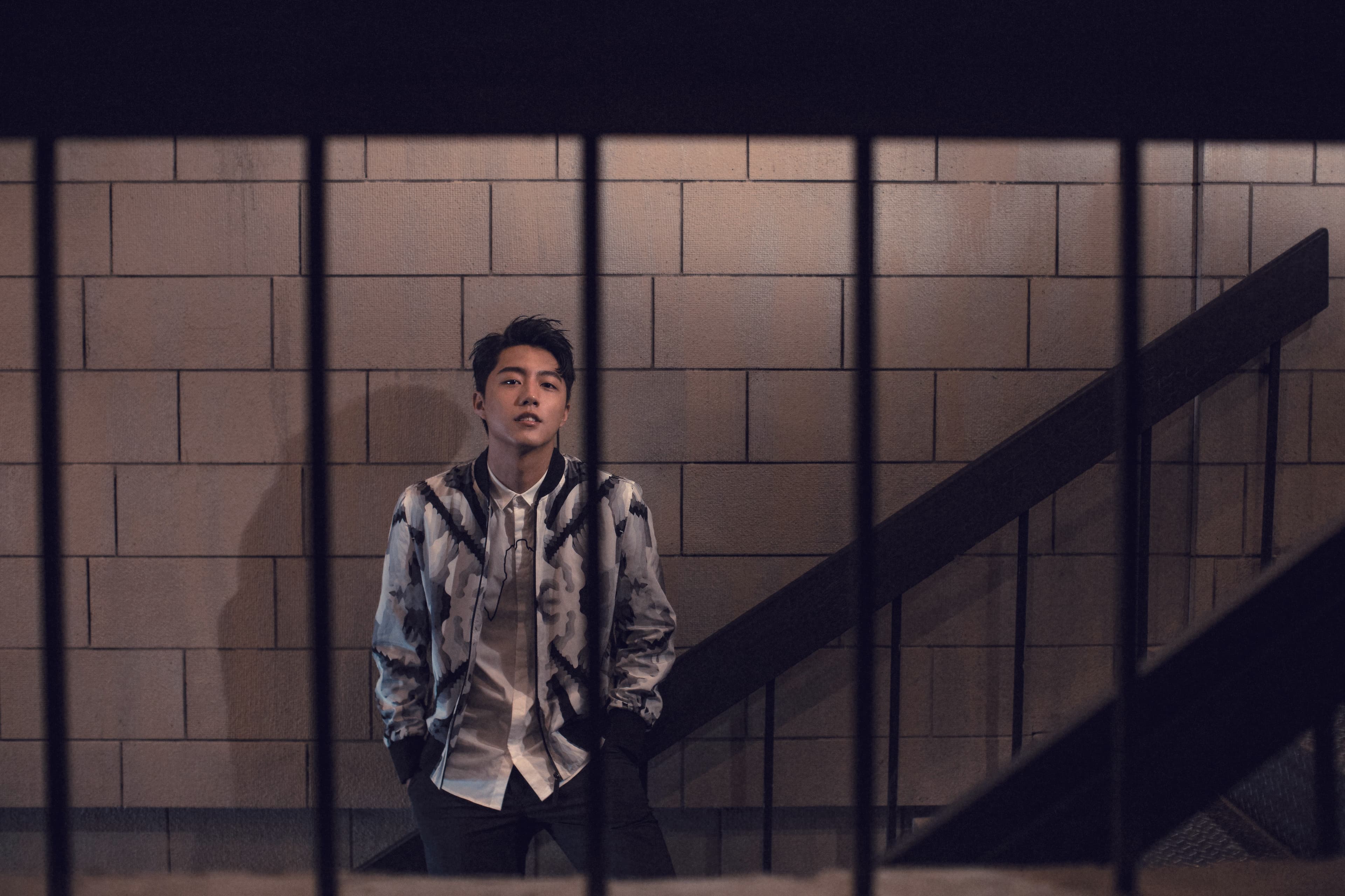 帶著直覺走,總也不想太多, 蔡凡熙甚至曾經暗戀一個女生3年, 「每天看到她都開心,笨笨的。」